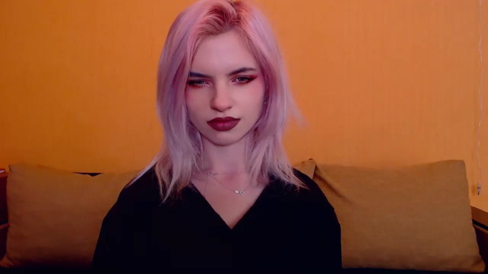 Gallery image thumbnail from Erineys's myfreecams stream on, 03/02/2024, 16:12 image 15 of 20