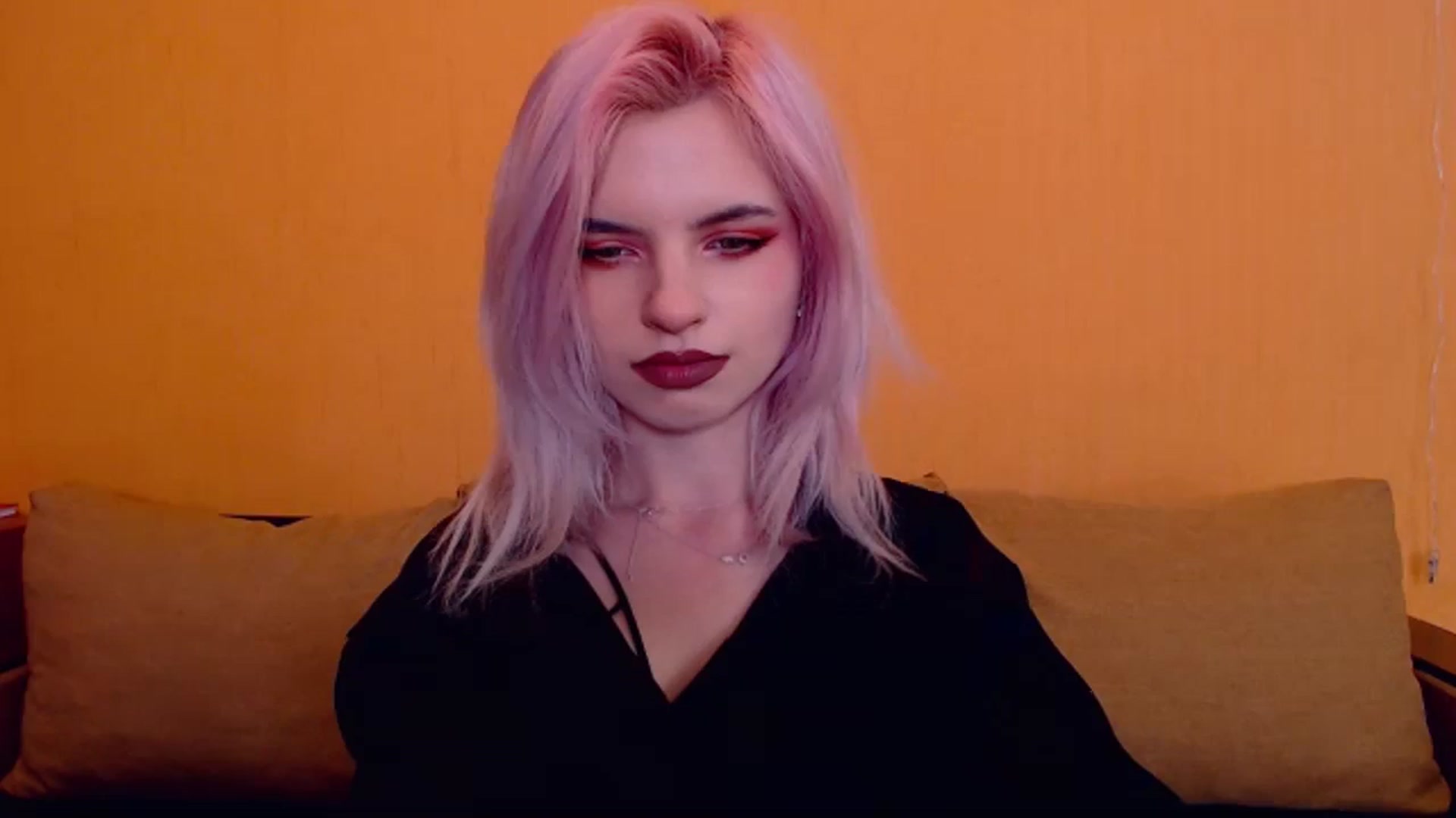 Gallery image thumbnail from Erineys's myfreecams stream on, 03/02/2024, 16:12 image 8 of 20