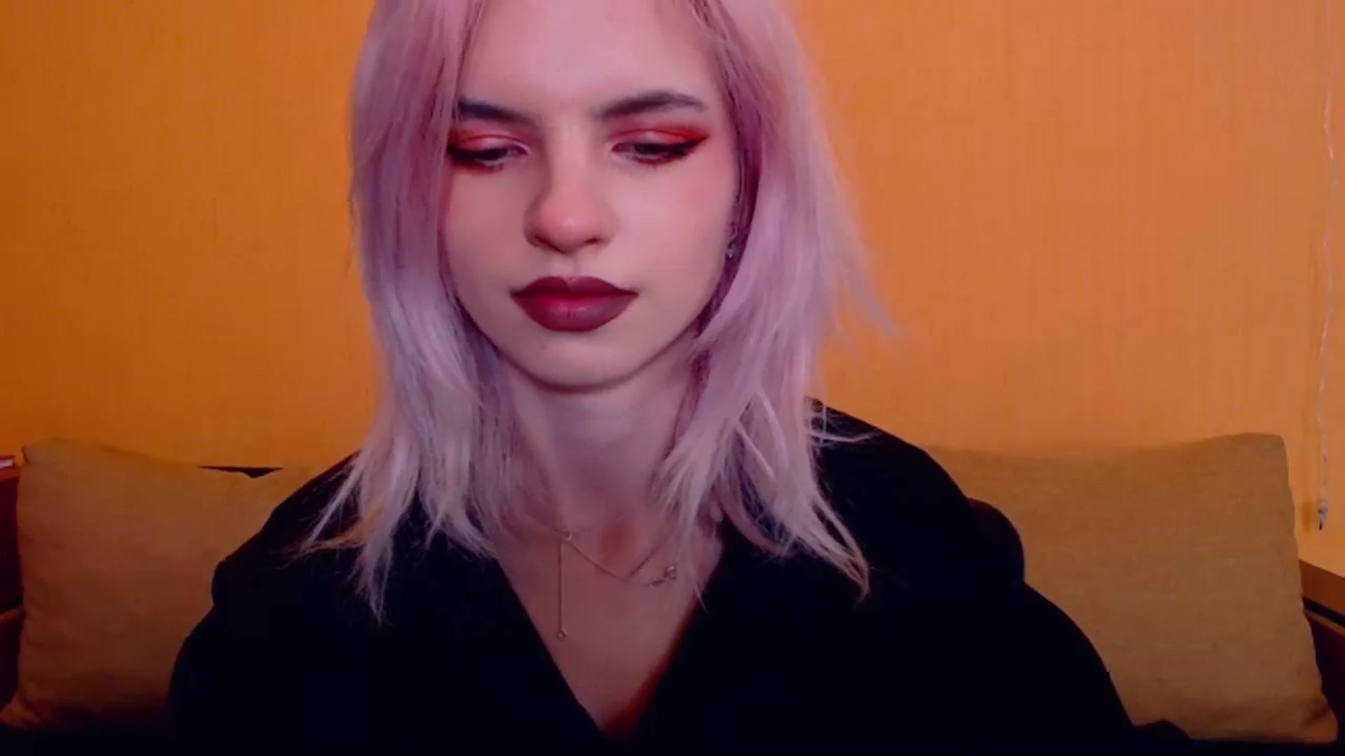 Gallery image thumbnail from Erineys's myfreecams stream on, 03/02/2024, 17:05 image 6 of 20