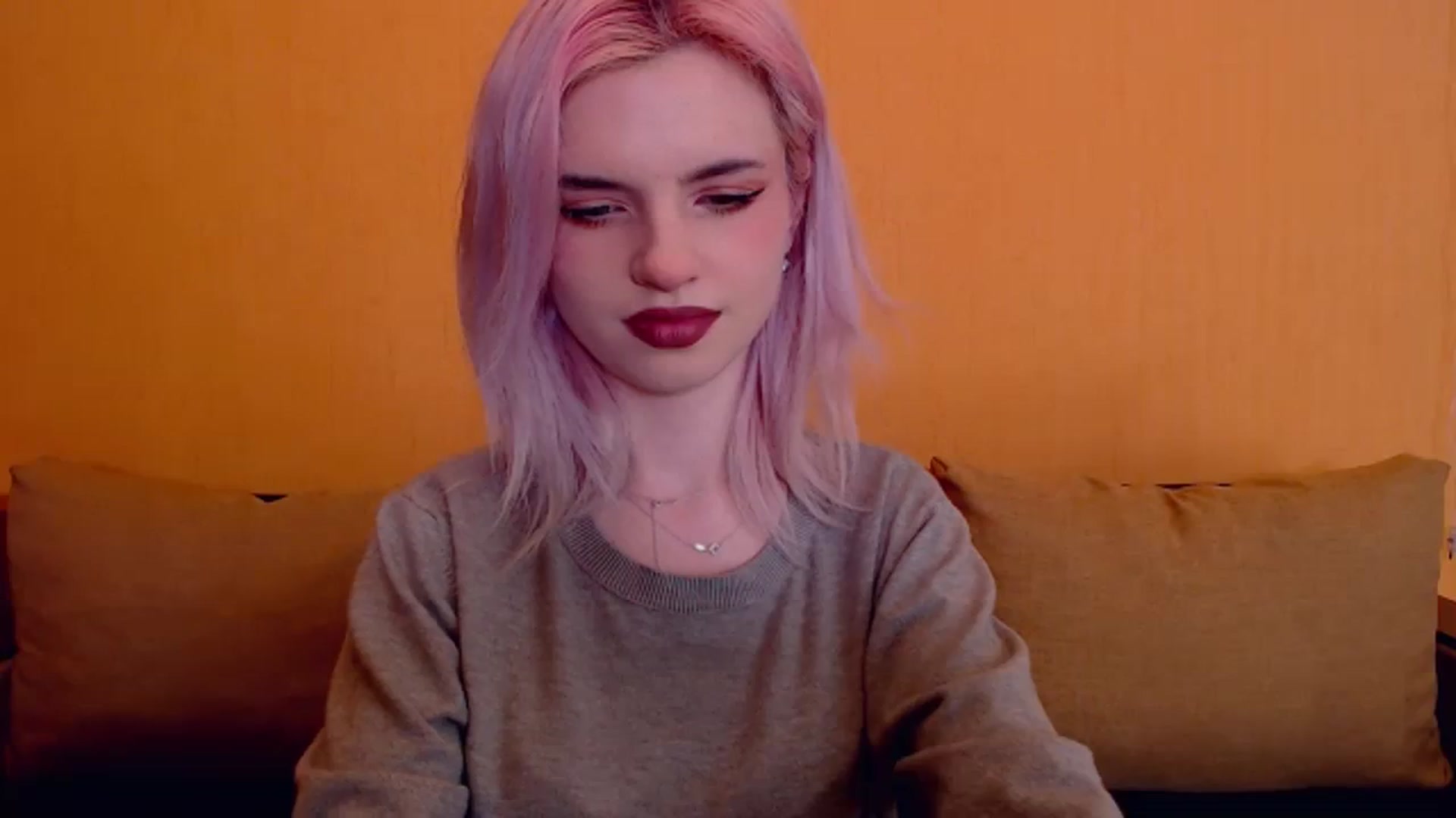 Gallery image thumbnail from Erineys's myfreecams stream on, 03/03/2024, 15:46 image 14 of 20