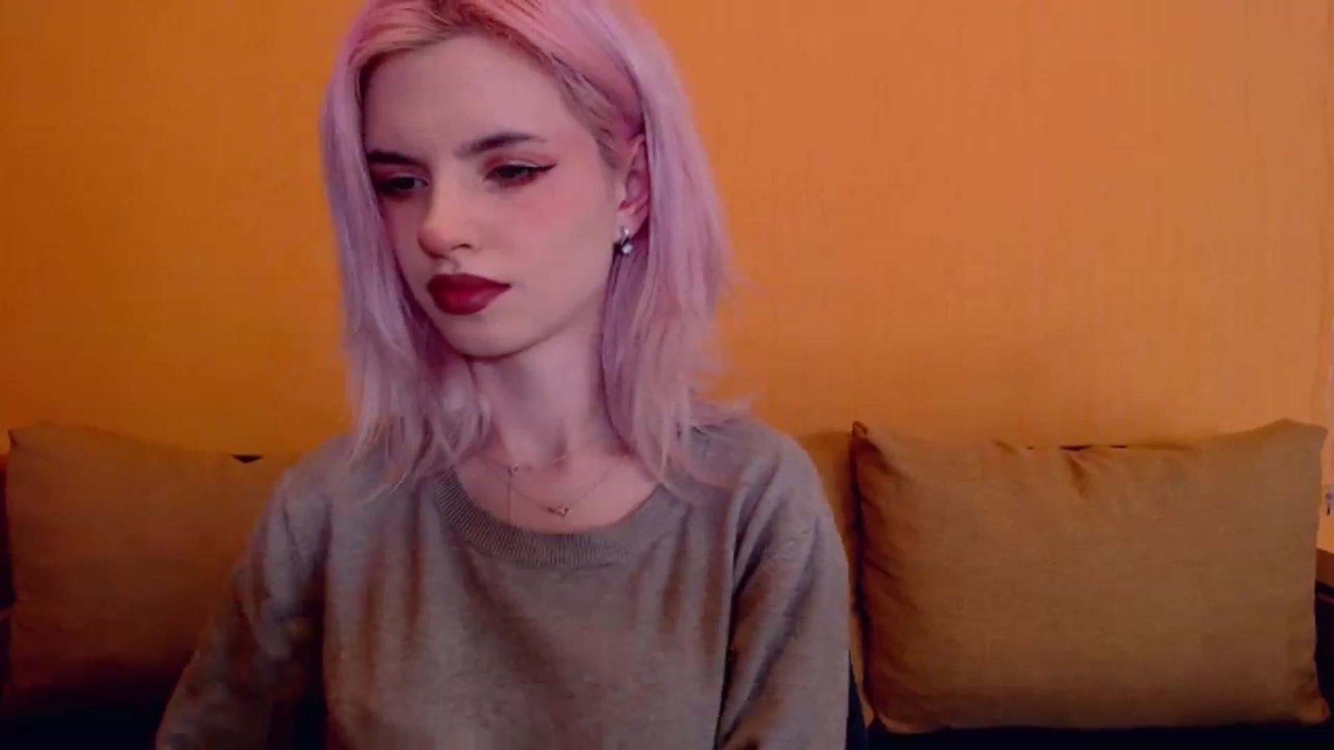 Gallery image thumbnail from Erineys's myfreecams stream on, 03/03/2024, 15:46 image 10 of 20