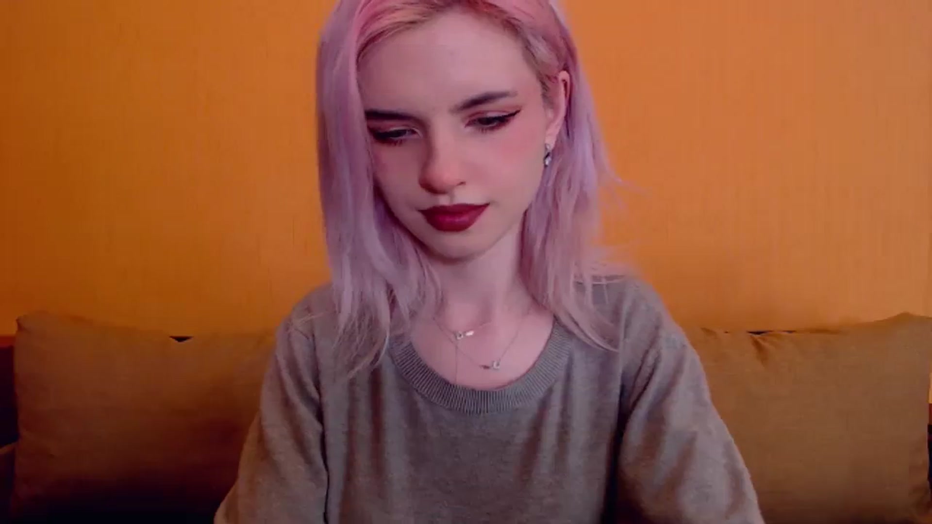 Gallery image thumbnail from Erineys's myfreecams stream on, 03/03/2024, 15:46 image 4 of 20