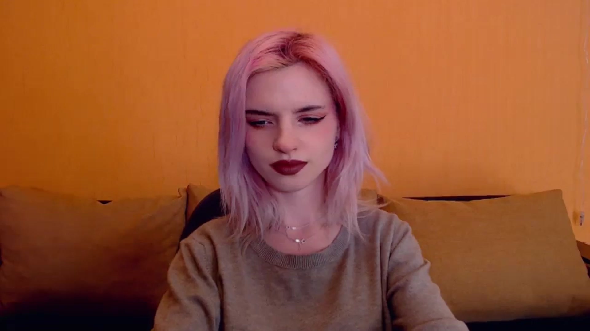 Gallery image thumbnail from Erineys's myfreecams stream on, 03/03/2024, 18:54 image 20 of 20