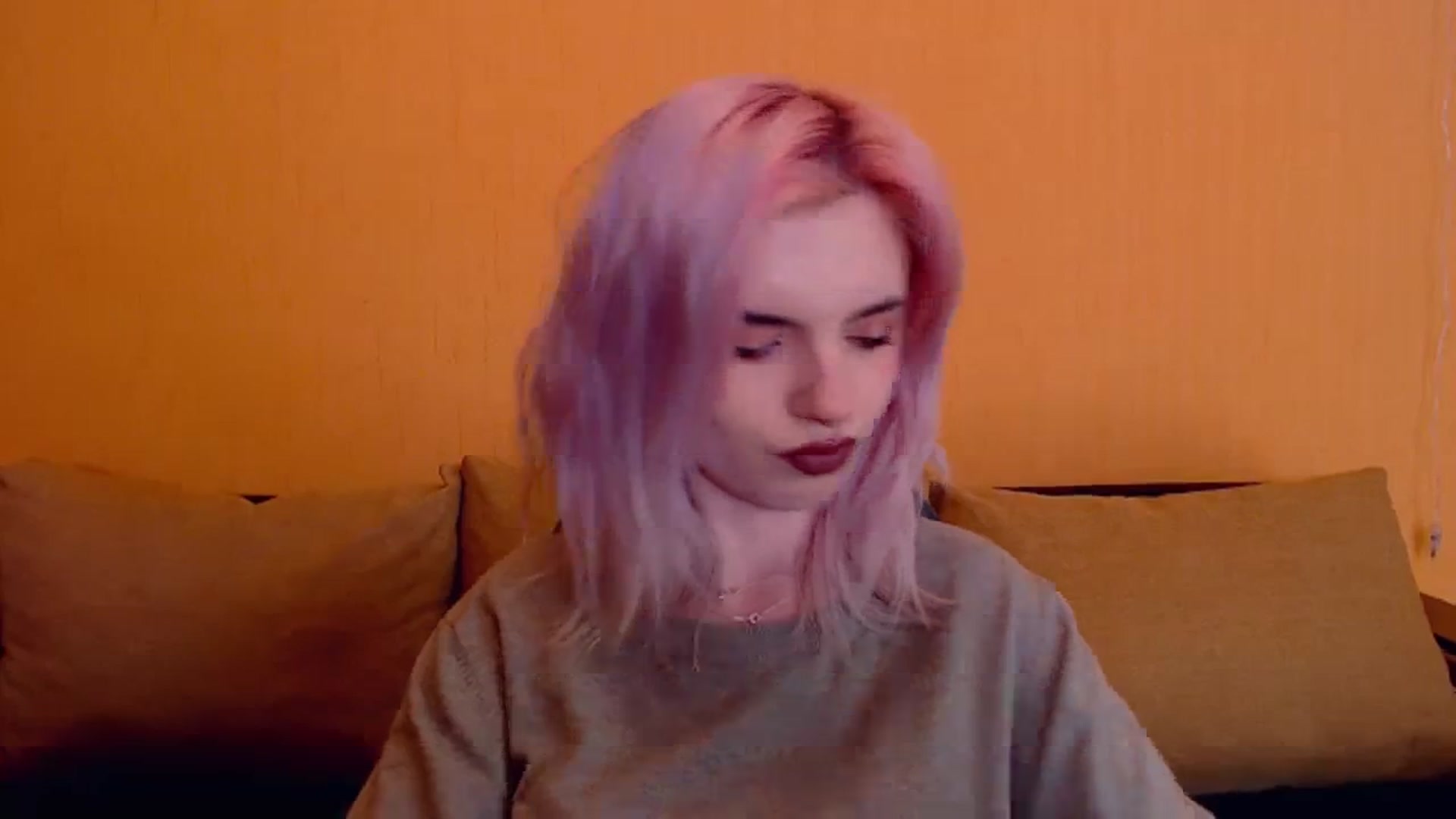 Gallery image thumbnail from Erineys's myfreecams stream on, 03/03/2024, 18:54 image 4 of 20