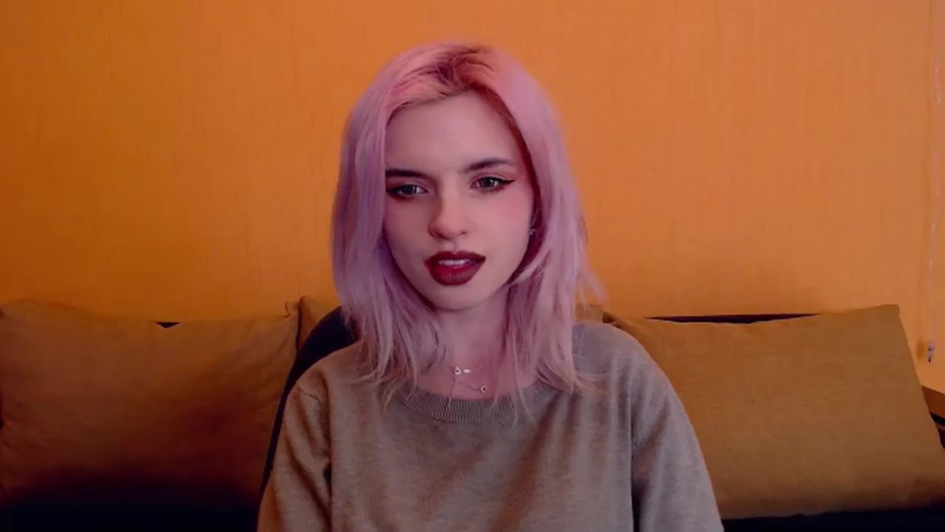 Gallery image thumbnail from Erineys's myfreecams stream on, 03/03/2024, 18:54 image 8 of 20