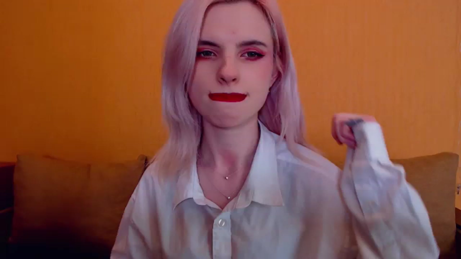 Gallery image thumbnail from Erineys's myfreecams stream on, 03/08/2024, 15:47 image 17 of 20