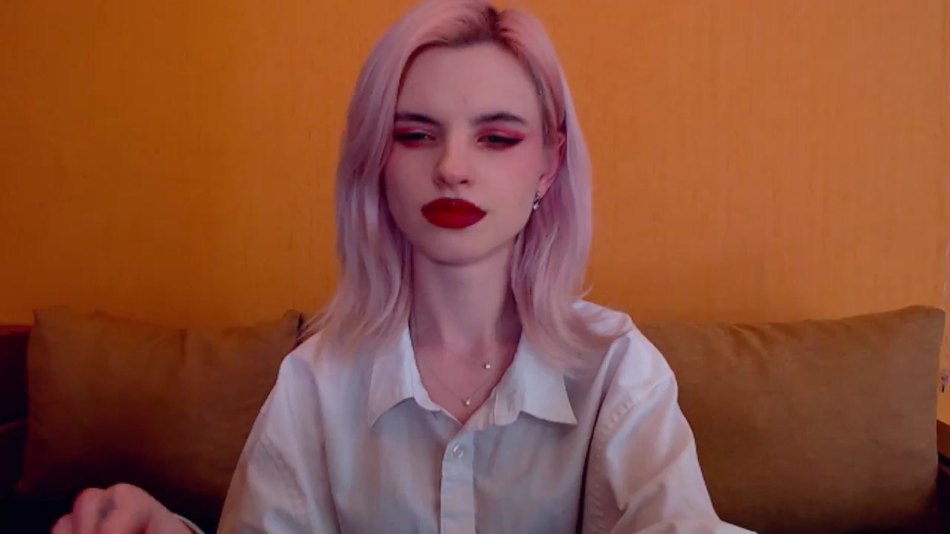 Gallery image thumbnail from Erineys's myfreecams stream on, 03/08/2024, 15:47 image 4 of 20