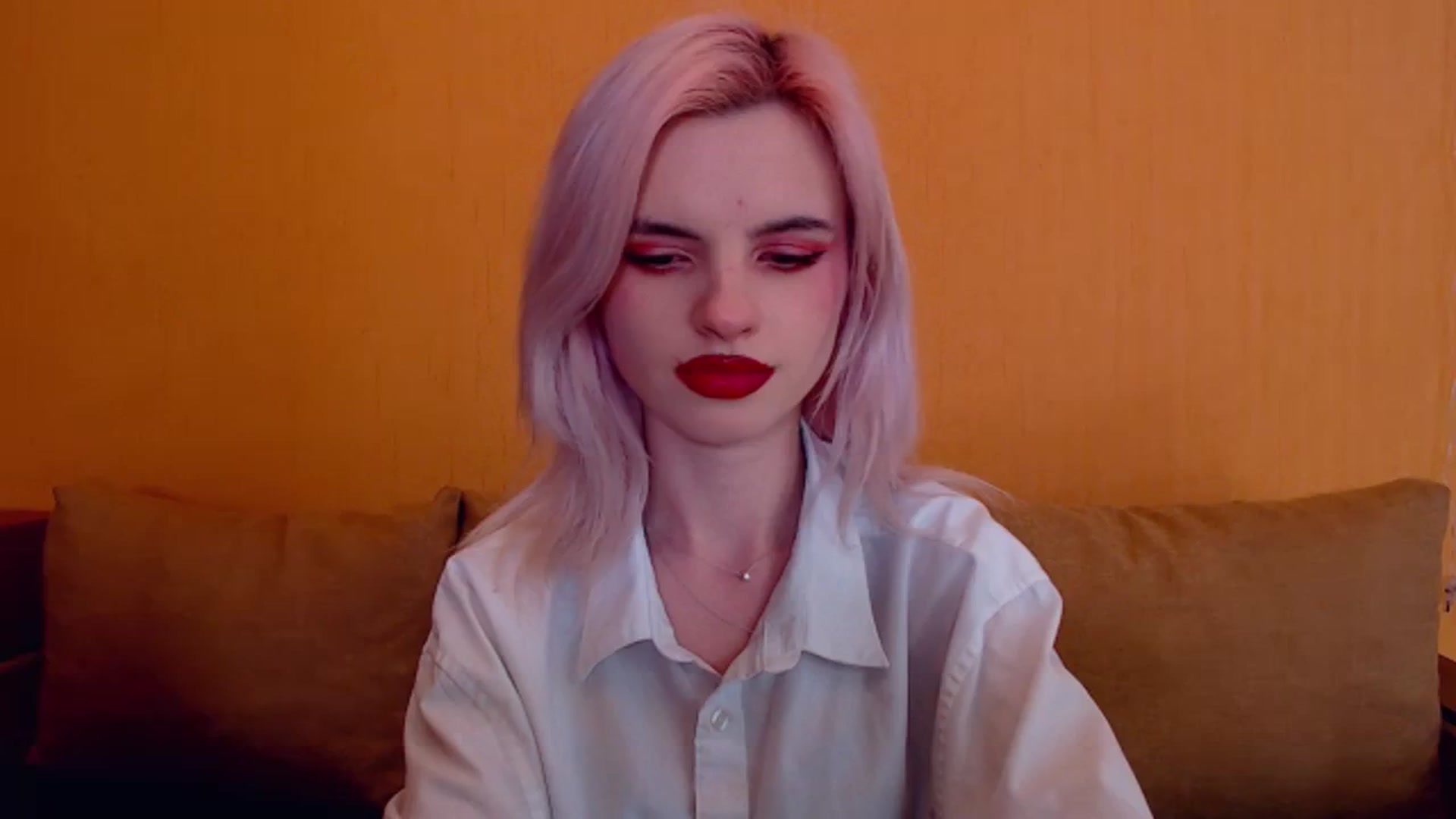 Gallery image thumbnail from Erineys's myfreecams stream on, 03/08/2024, 15:47 image 13 of 20