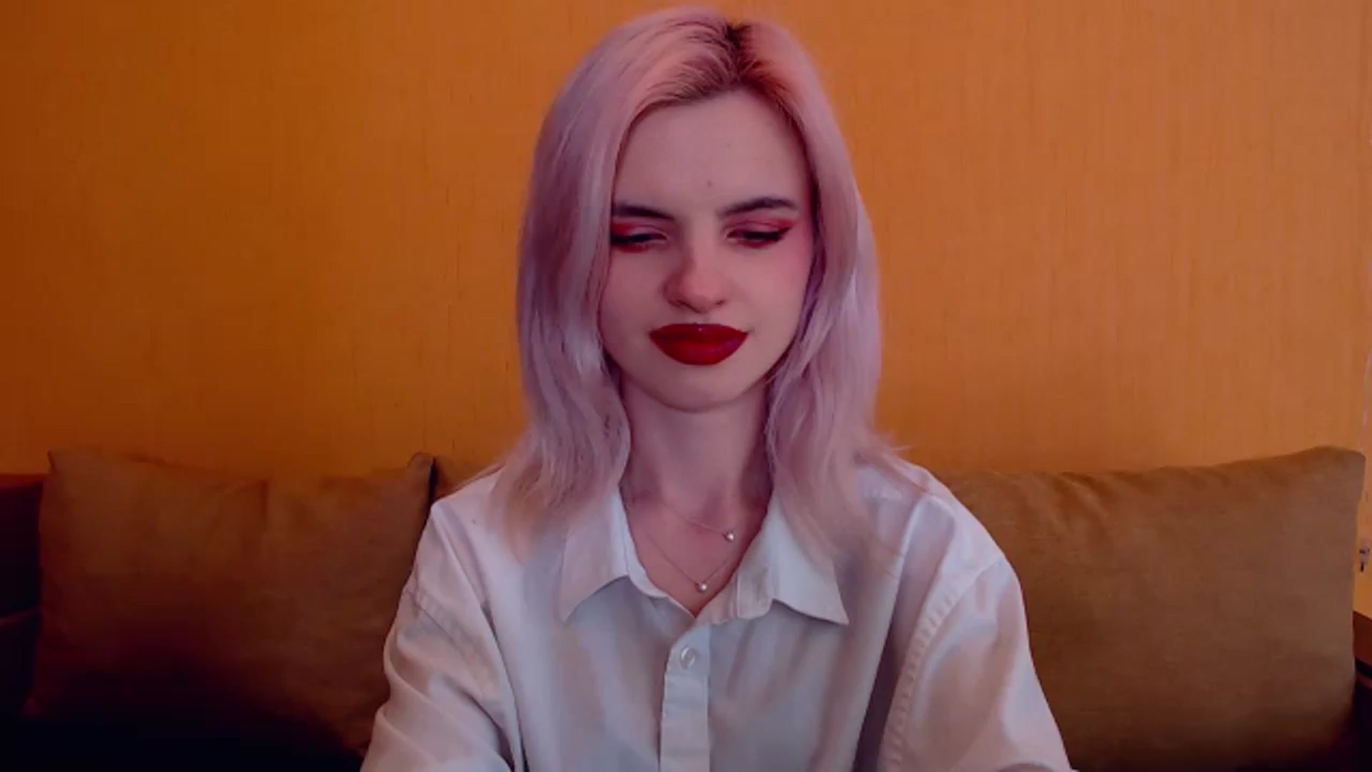 Gallery image thumbnail from Erineys's myfreecams stream on, 03/08/2024, 15:47 image 1 of 20