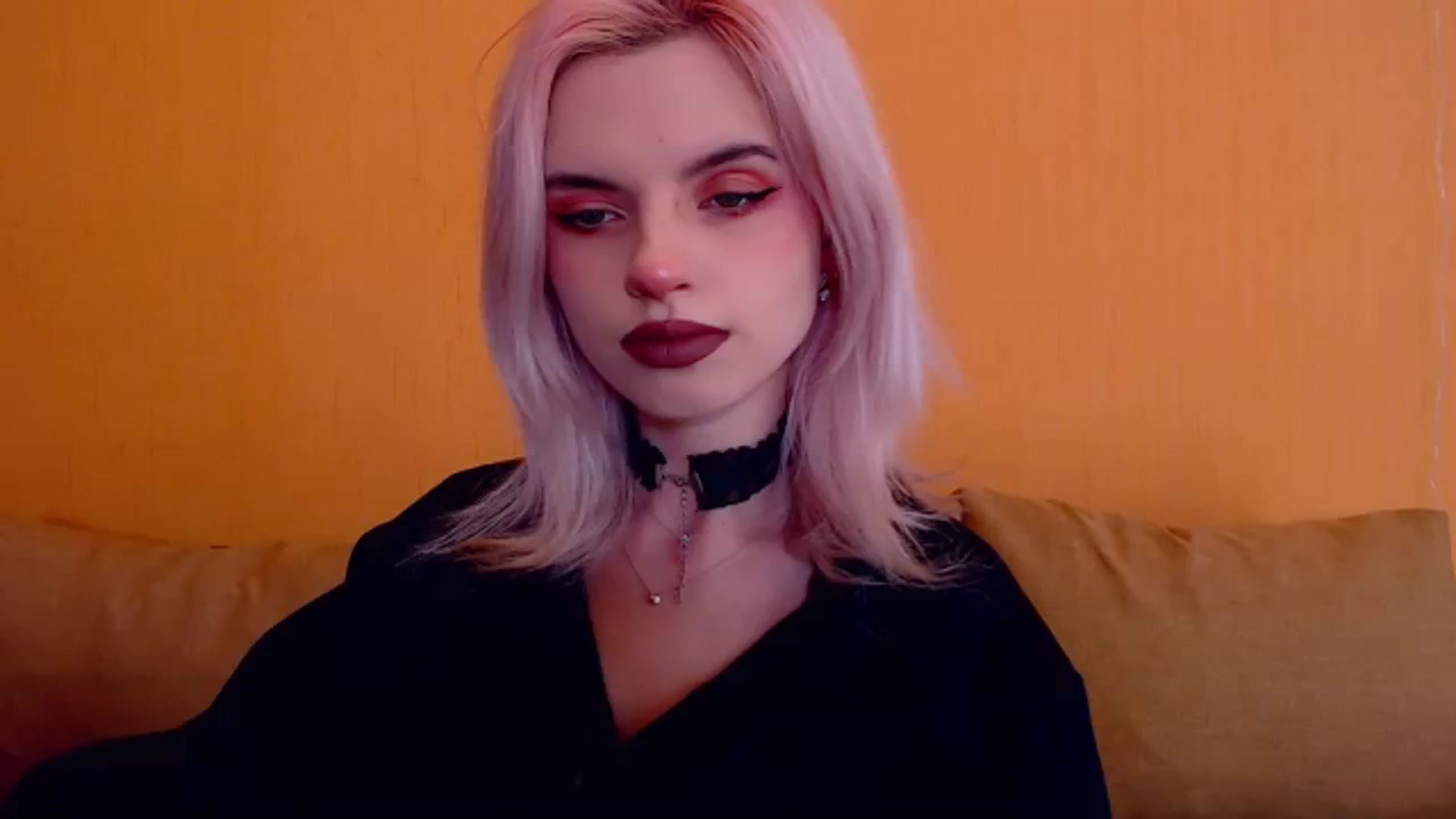 Gallery image thumbnail from Erineys's myfreecams stream on, 03/09/2024, 16:02 image 1 of 20