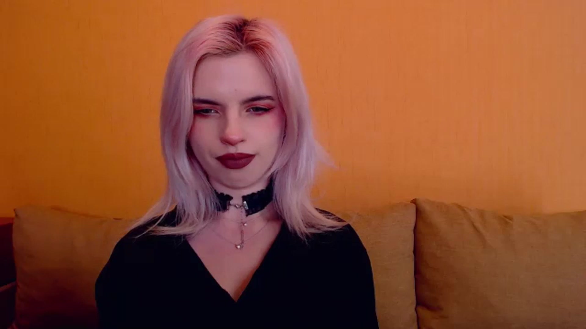 Gallery image thumbnail from Erineys's myfreecams stream on, 03/09/2024, 16:02 image 13 of 20