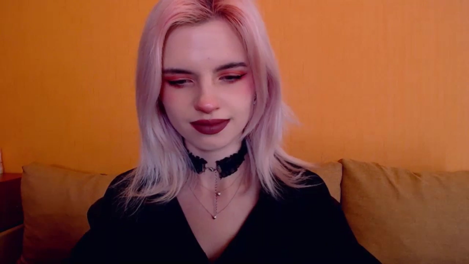 Gallery image thumbnail from Erineys's myfreecams stream on, 03/09/2024, 16:02 image 8 of 20