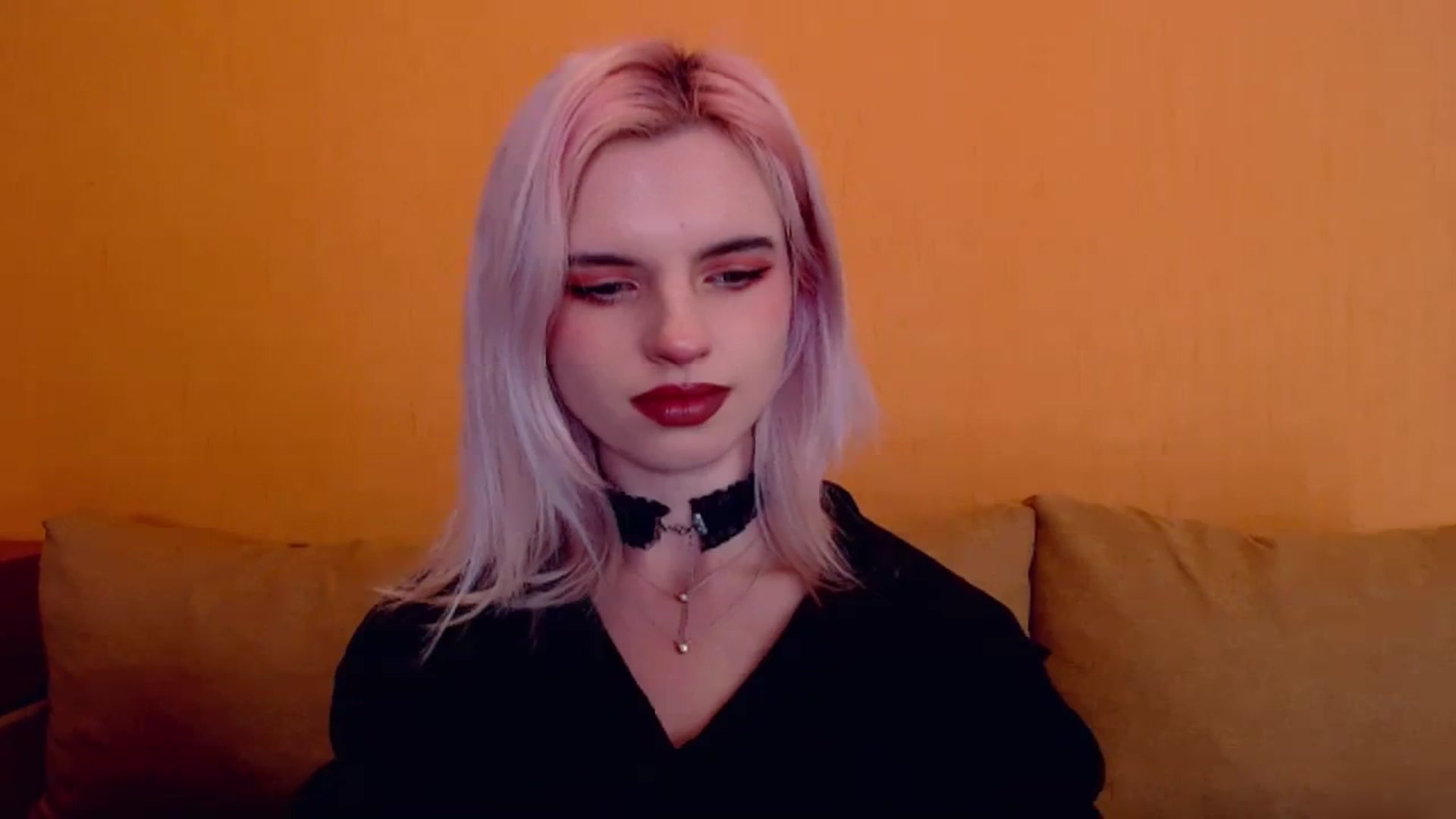 Gallery image thumbnail from Erineys's myfreecams stream on, 03/09/2024, 18:52 image 2 of 20