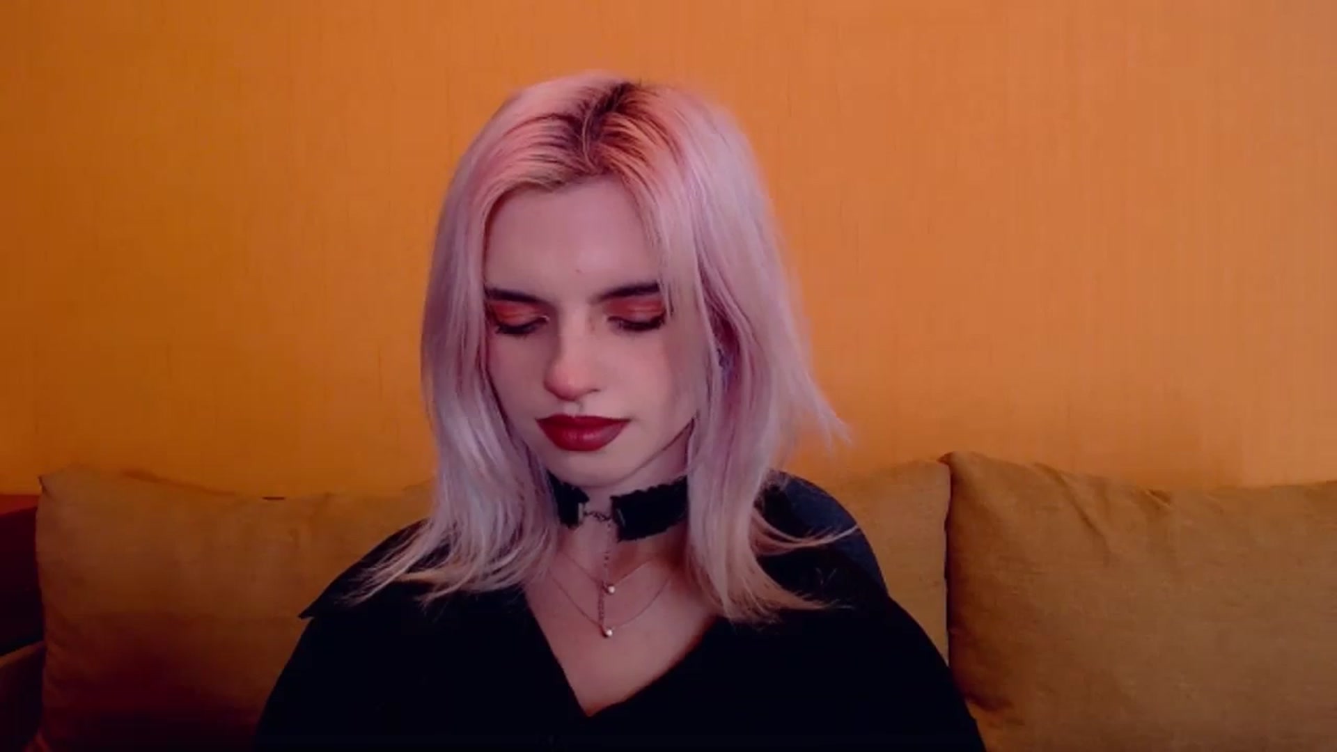 Gallery image thumbnail from Erineys's myfreecams stream on, 03/09/2024, 18:52 image 13 of 20