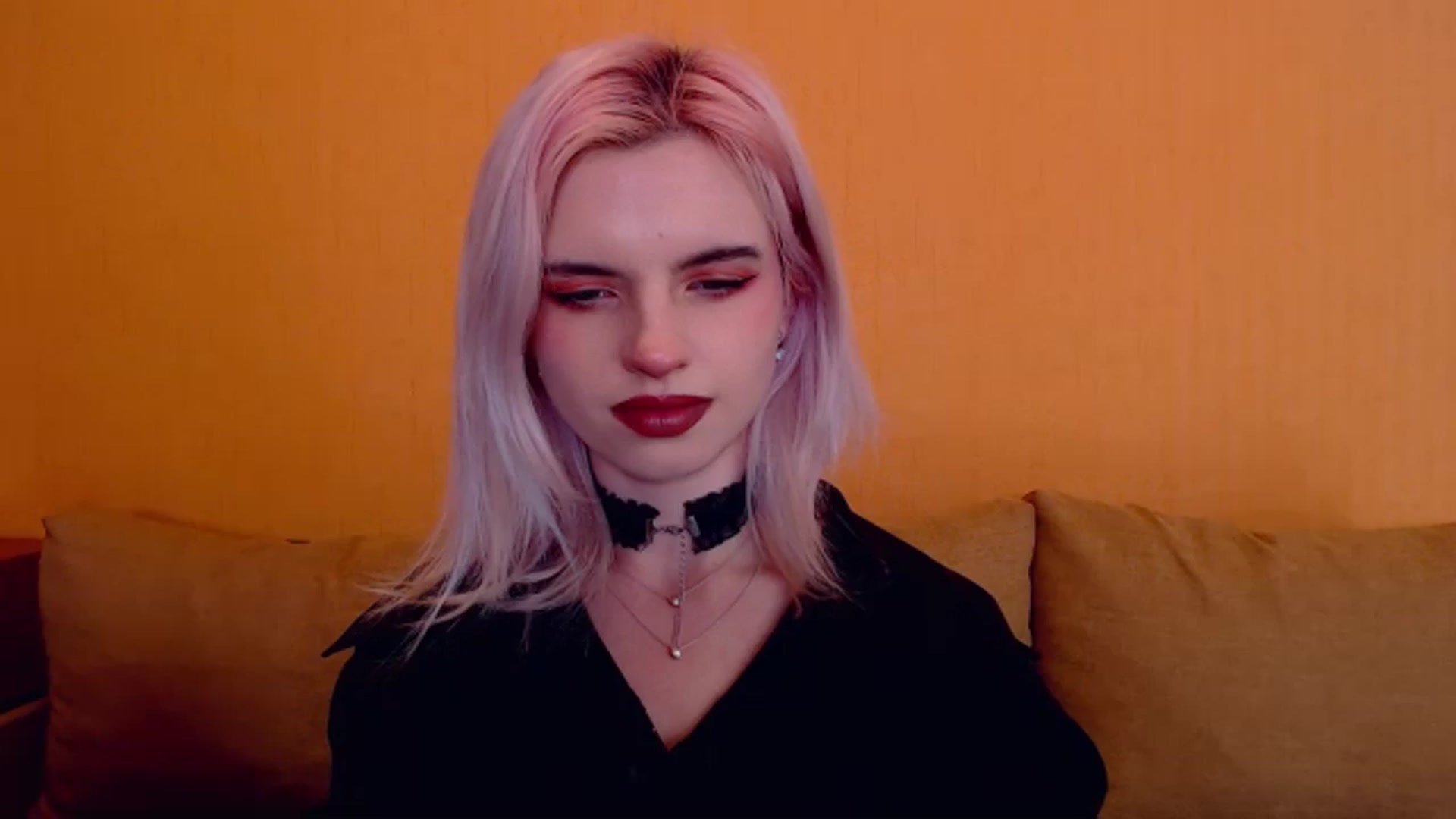 Gallery image thumbnail from Erineys's myfreecams stream on, 03/09/2024, 18:52 image 1 of 20