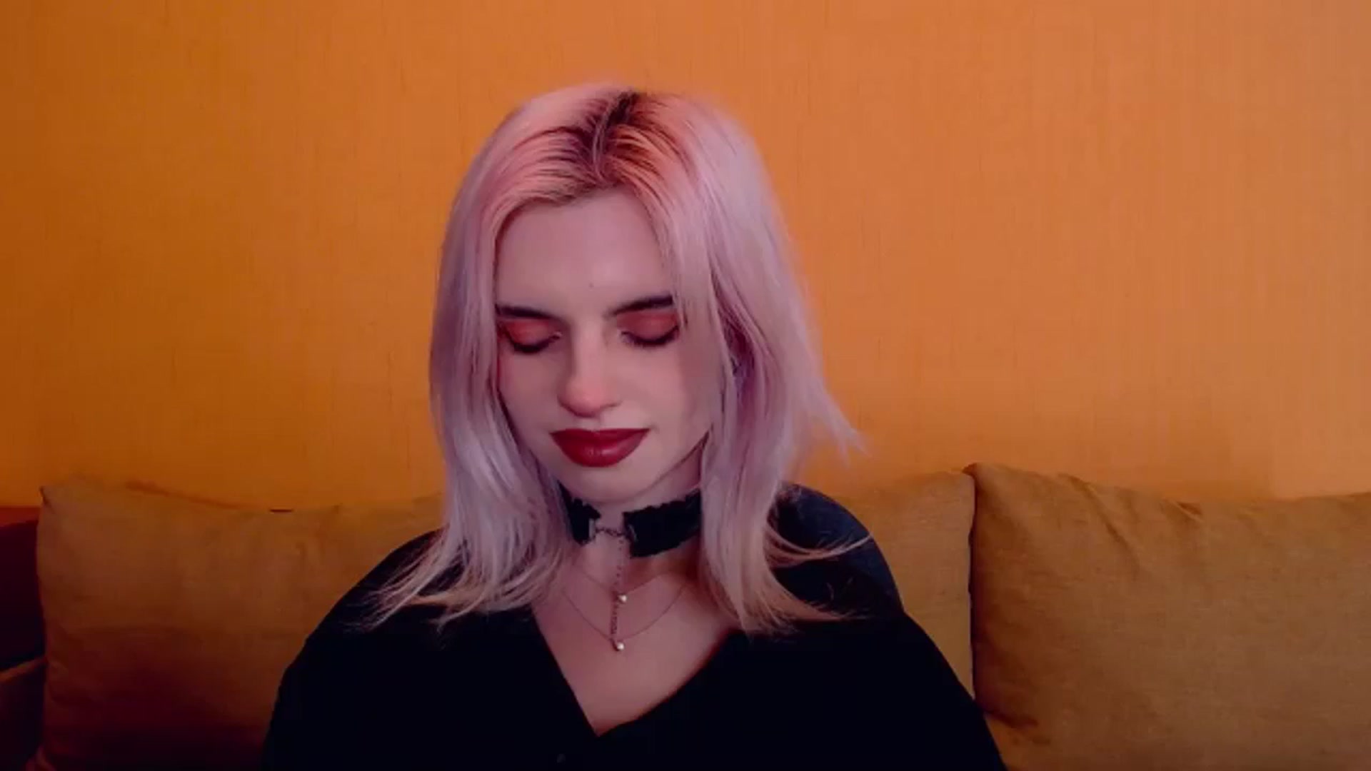 Gallery image thumbnail from Erineys's myfreecams stream on, 03/09/2024, 18:52 image 16 of 20