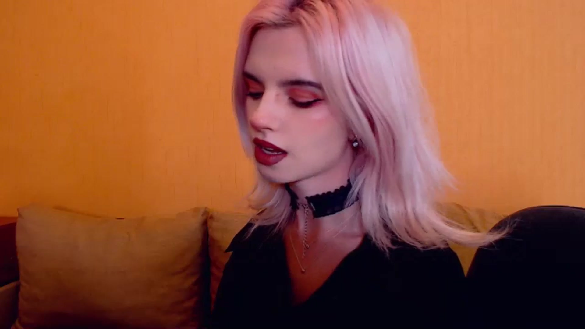 Gallery image thumbnail from Erineys's myfreecams stream on, 03/09/2024, 18:52 image 6 of 20