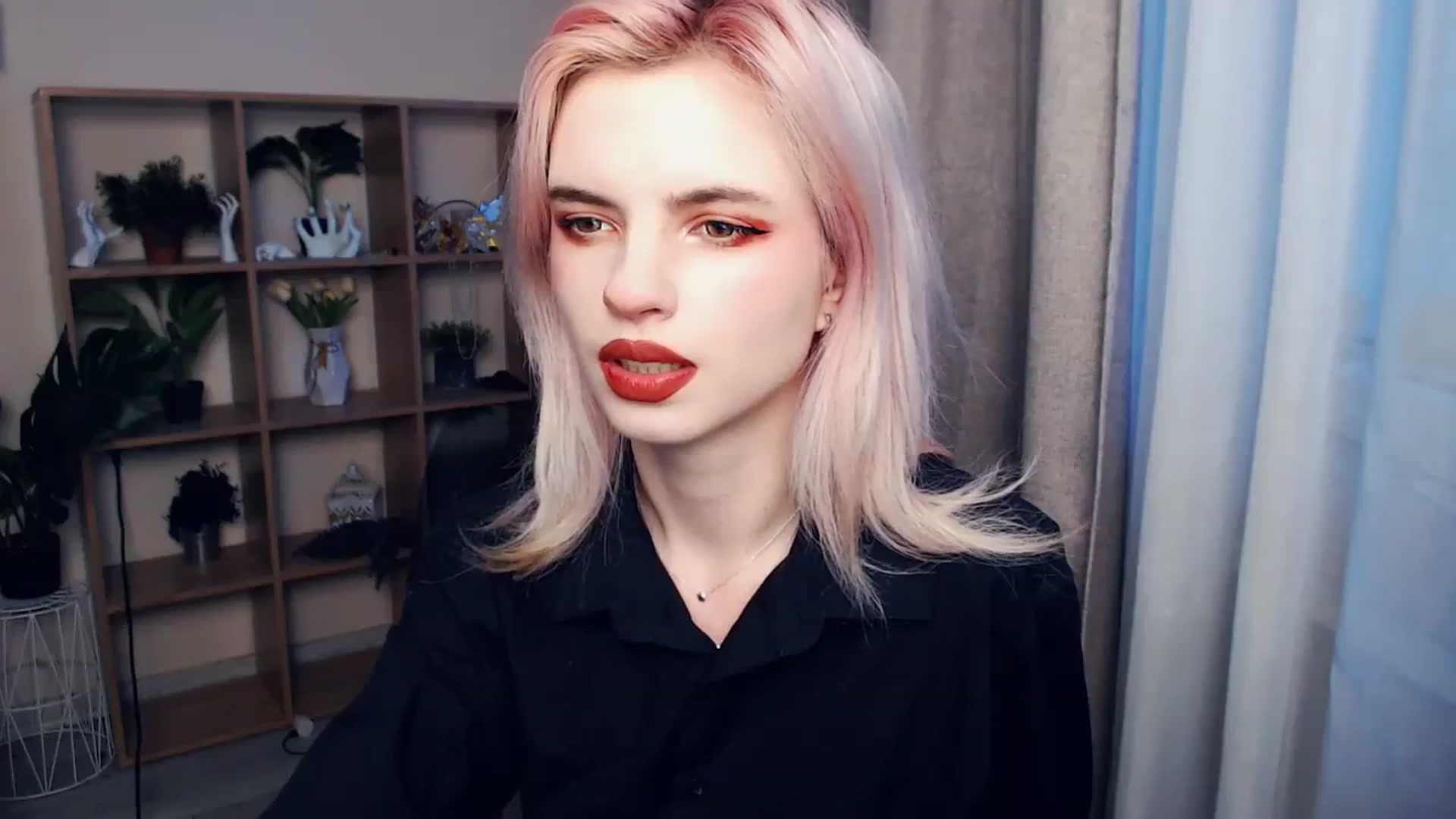 Gallery image thumbnail from Erineys's myfreecams stream on, 03/11/2024, 15:55 image 20 of 20