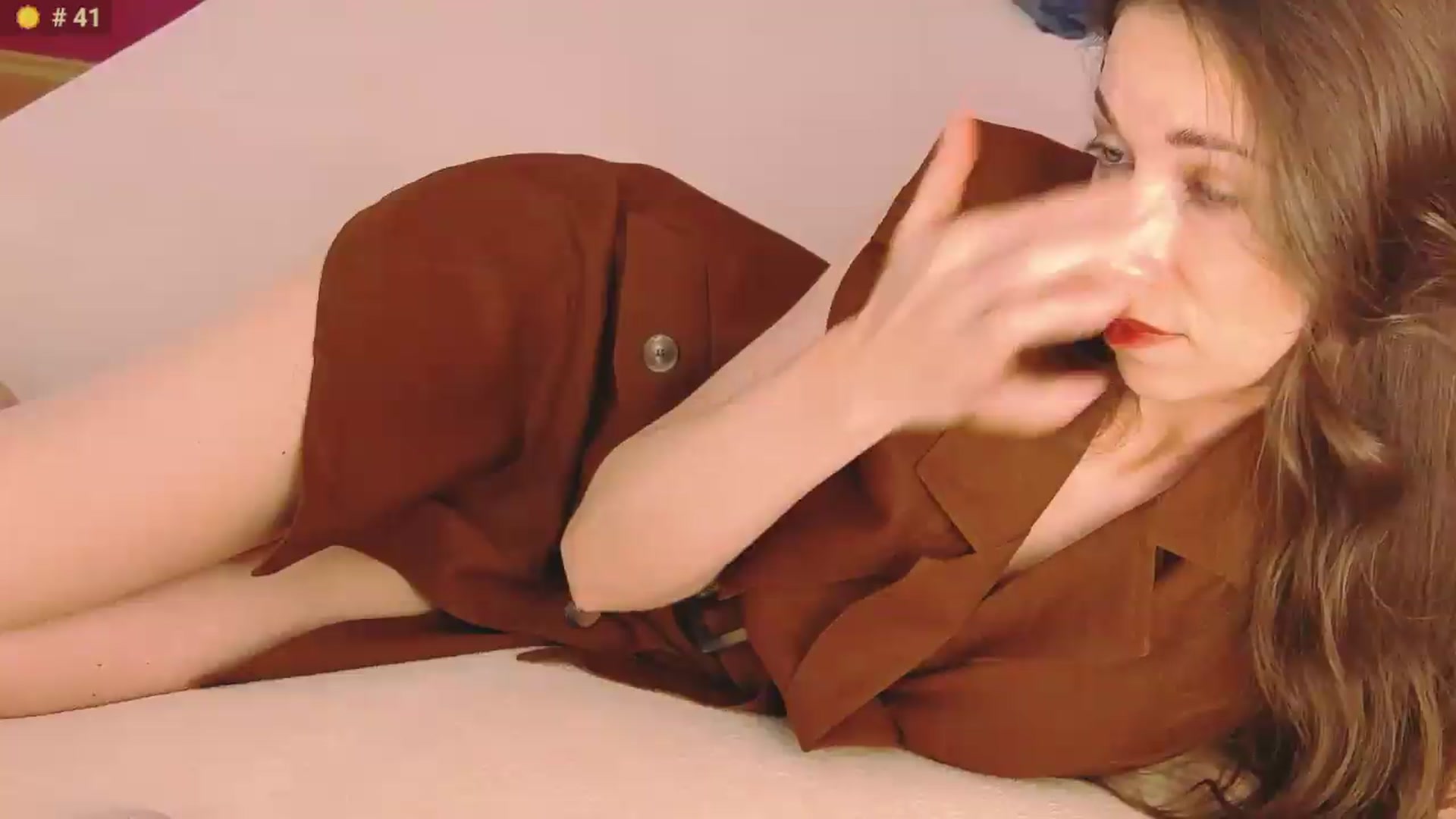 Gallery image thumbnail from ErinisOn's myfreecams stream on, 06/15/2026, 14:07 image 15 of 20