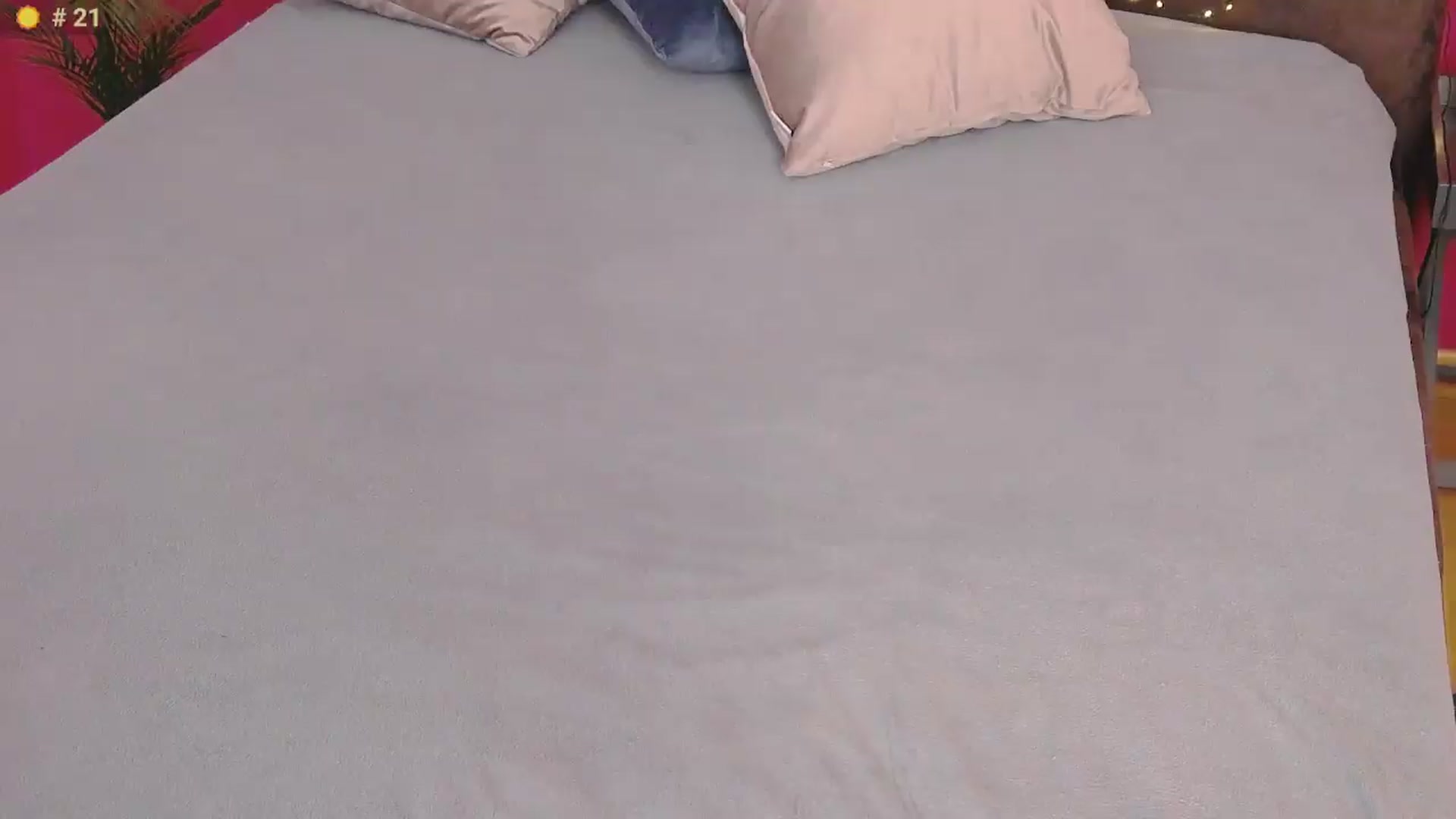 Gallery image thumbnail from ErinisOn's myfreecams stream on, 08/18/2026, 16:00 image 20 of 20