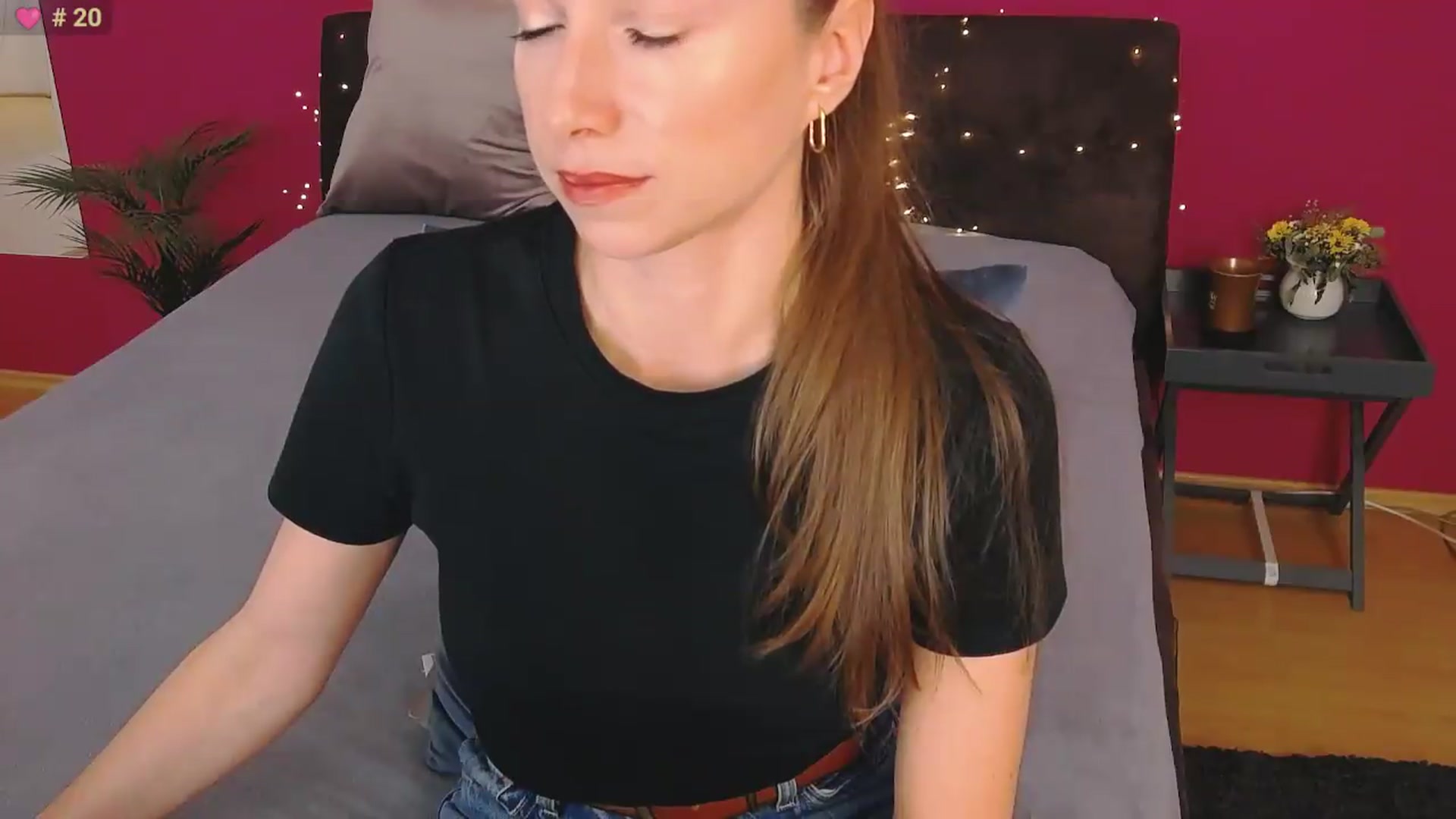 Gallery image thumbnail from ErinisOn's myfreecams stream on, 09/01/2026, 15:04 image 20 of 20