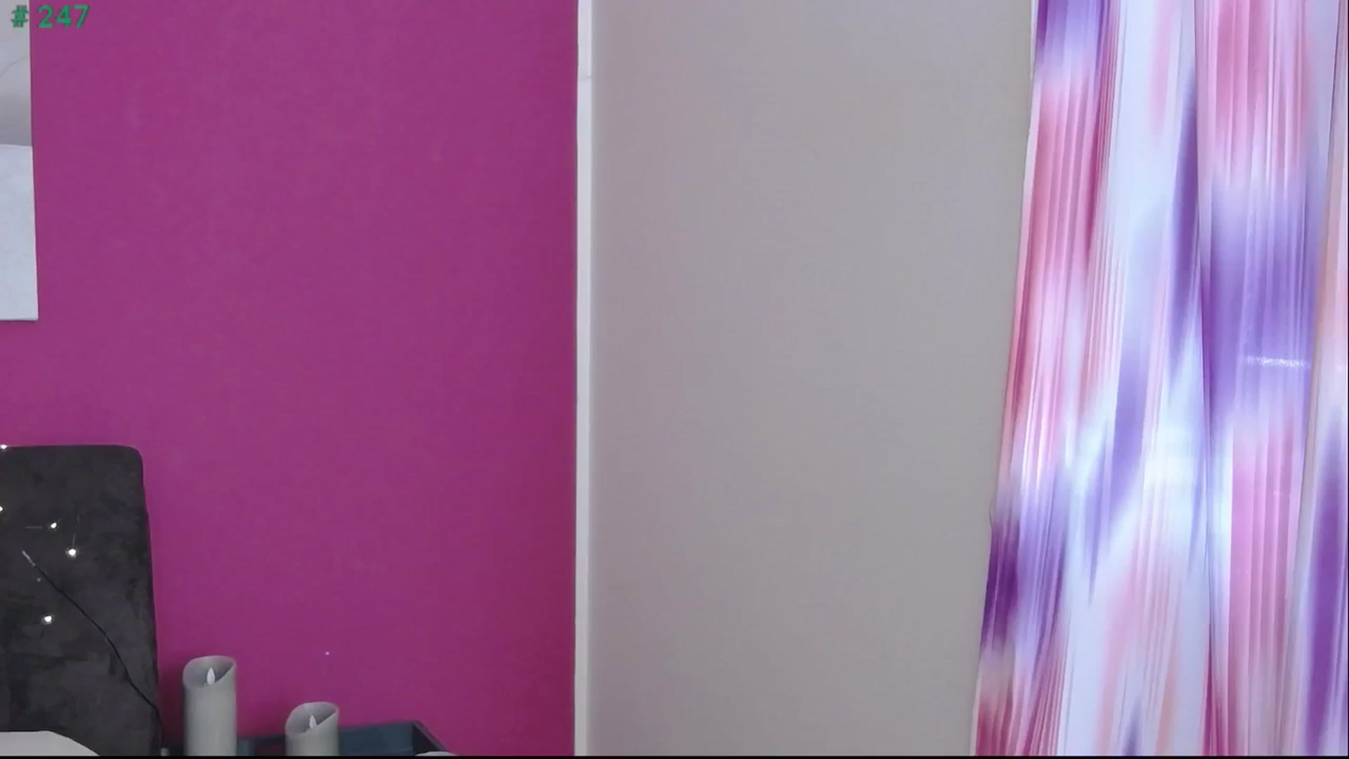 Gallery image thumbnail from Erinishere's myfreecams stream on, 03/23/2025, 13:03 image 16 of 20