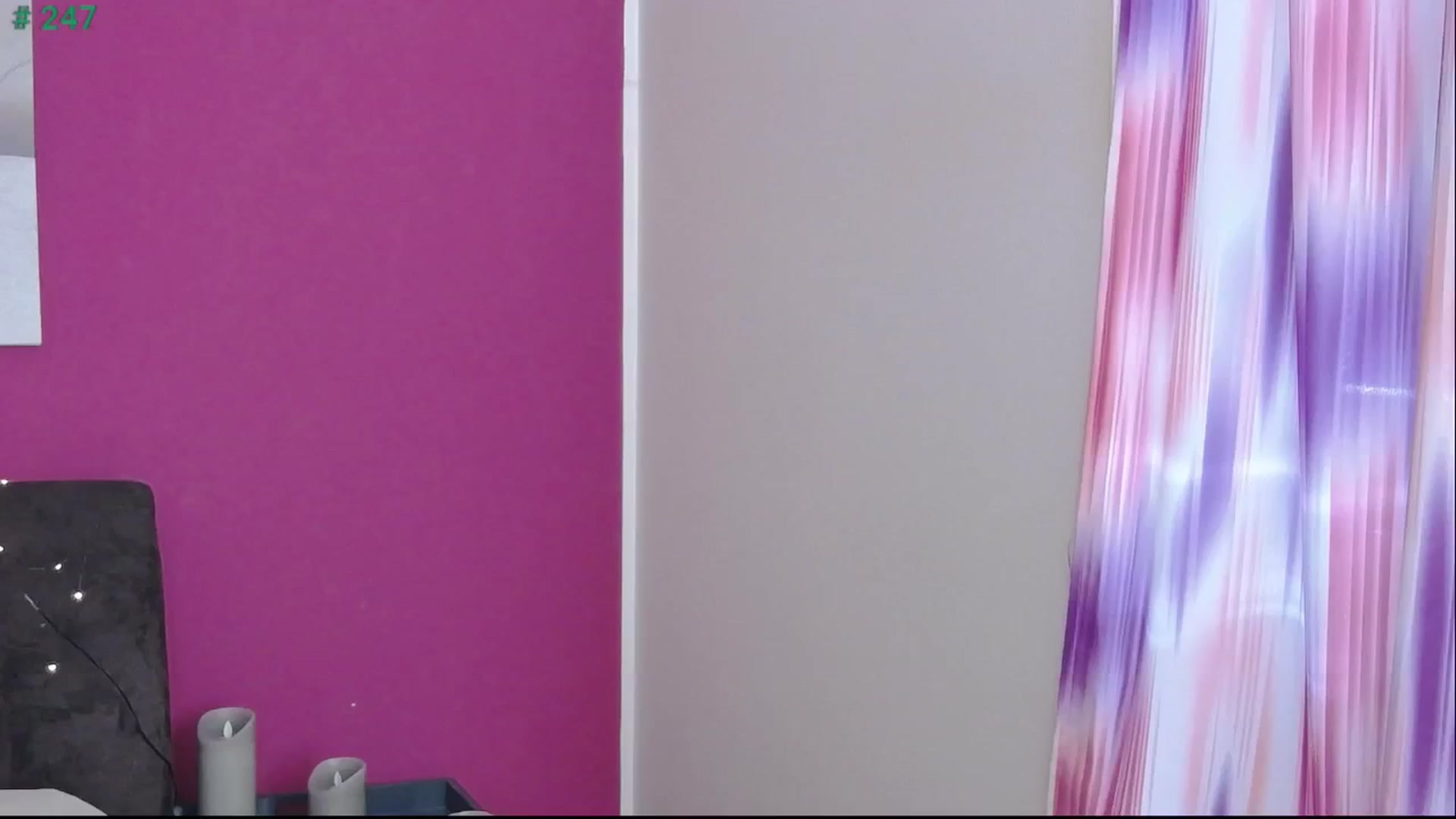 Gallery image thumbnail from Erinishere's myfreecams stream on, 03/23/2025, 13:03 image 7 of 20