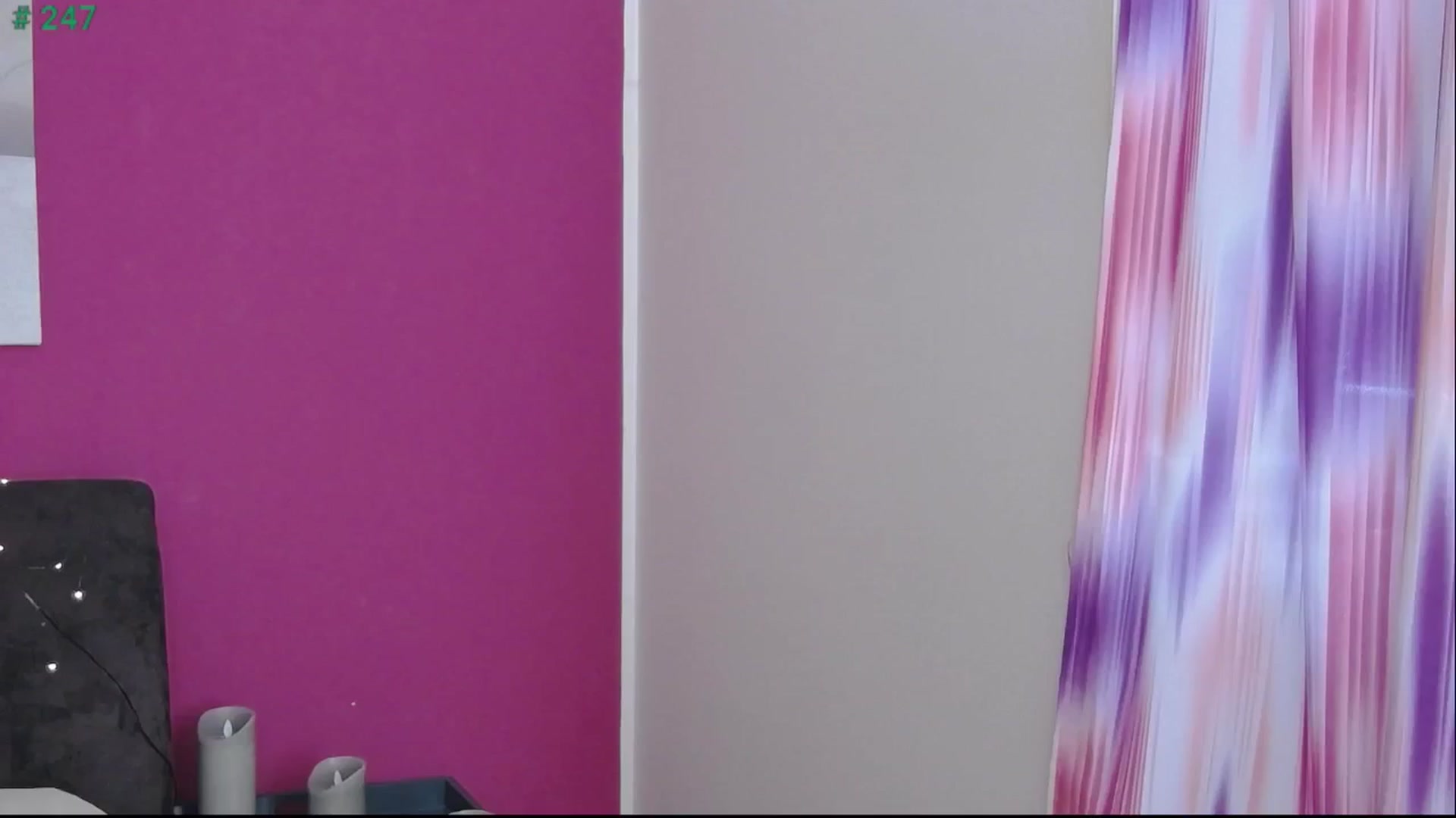 Gallery image thumbnail from Erinishere's myfreecams stream on, 03/23/2025, 13:03 image 3 of 20