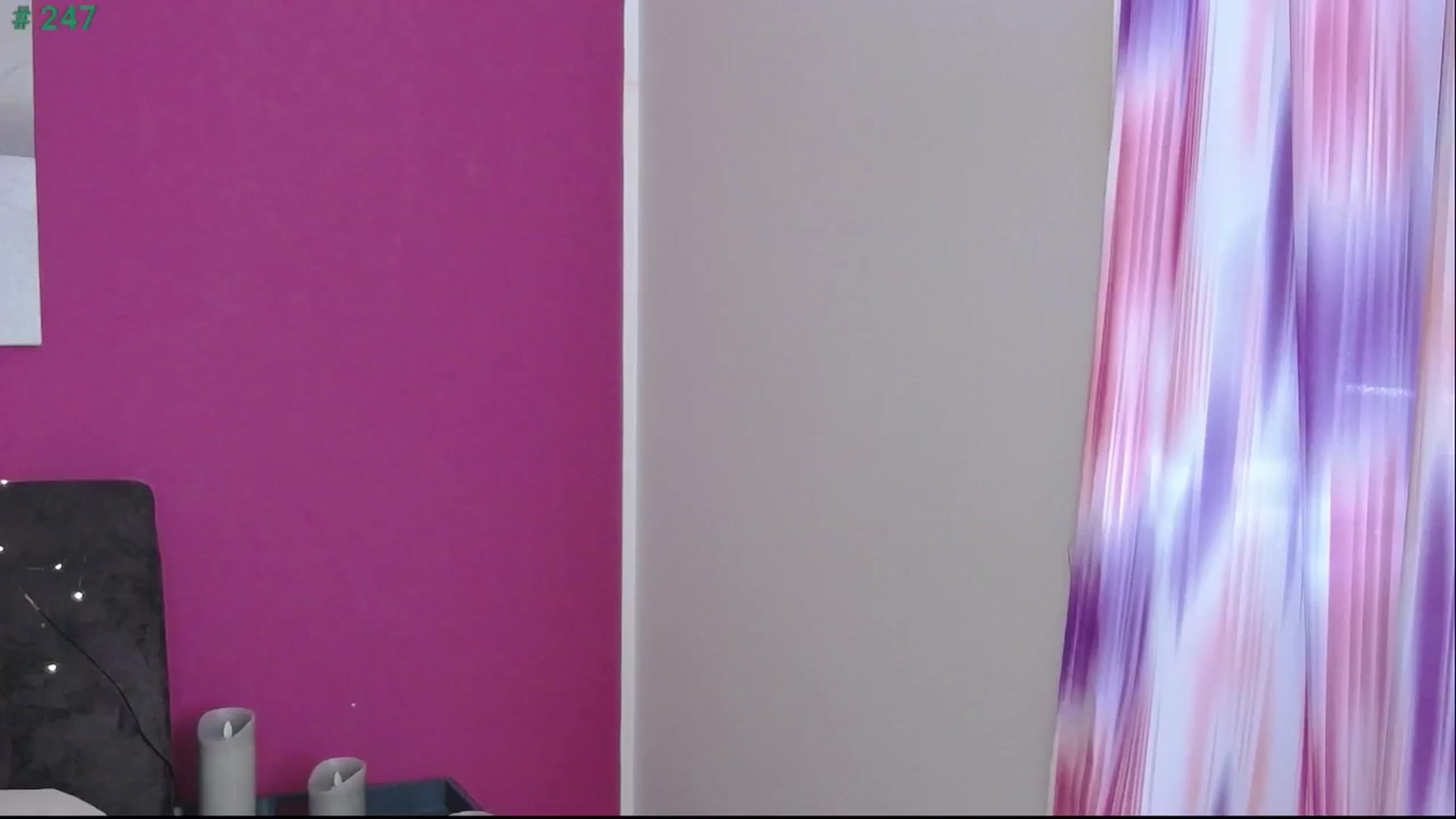 Gallery image thumbnail from Erinishere's myfreecams stream on, 03/23/2025, 13:03 image 13 of 20