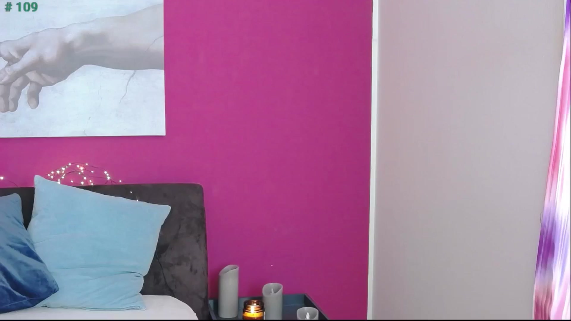Gallery image thumbnail from Erinishere's myfreecams stream on, 04/12/2025, 13:29 image 1 of 20