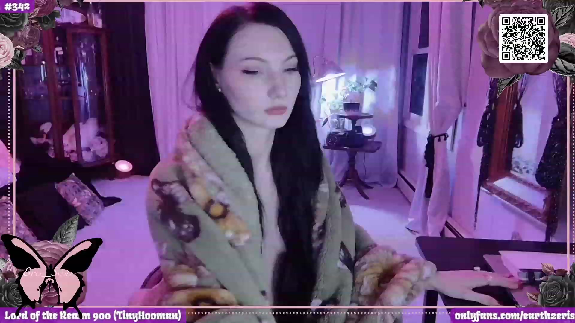 Gallery image thumbnail from Eris_Swan's myfreecams stream on, 01/02/2024, 06:37 image 16 of 20