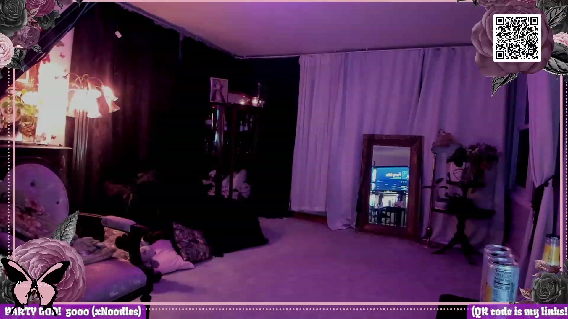 Gallery image thumbnail from Eris_Swan's myfreecams stream on, 03/02/2024, 04:53 image 6 of 20