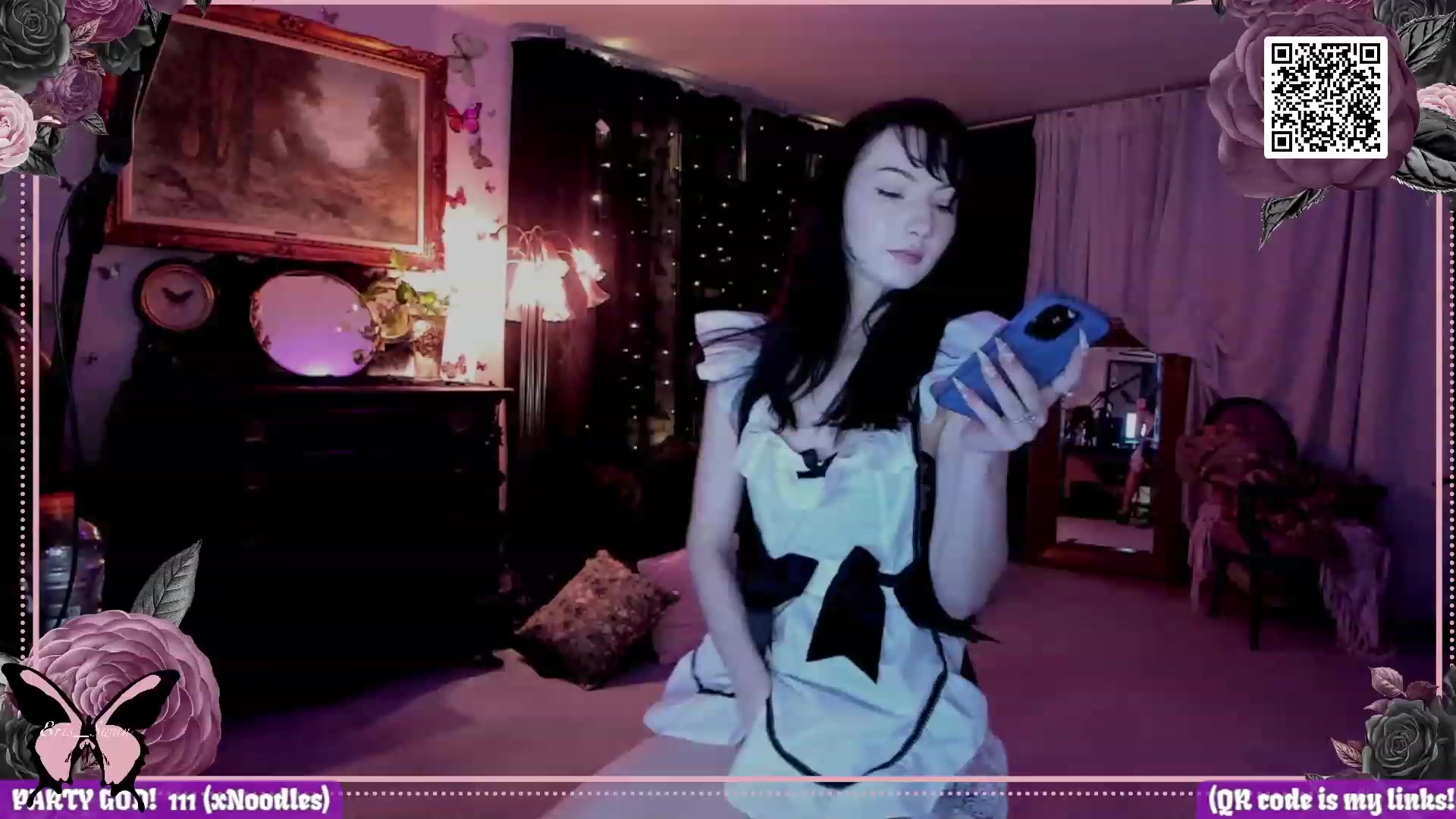 Gallery image thumbnail from Eris_Swan's myfreecams stream on, 03/05/2024, 01:35 image 11 of 20