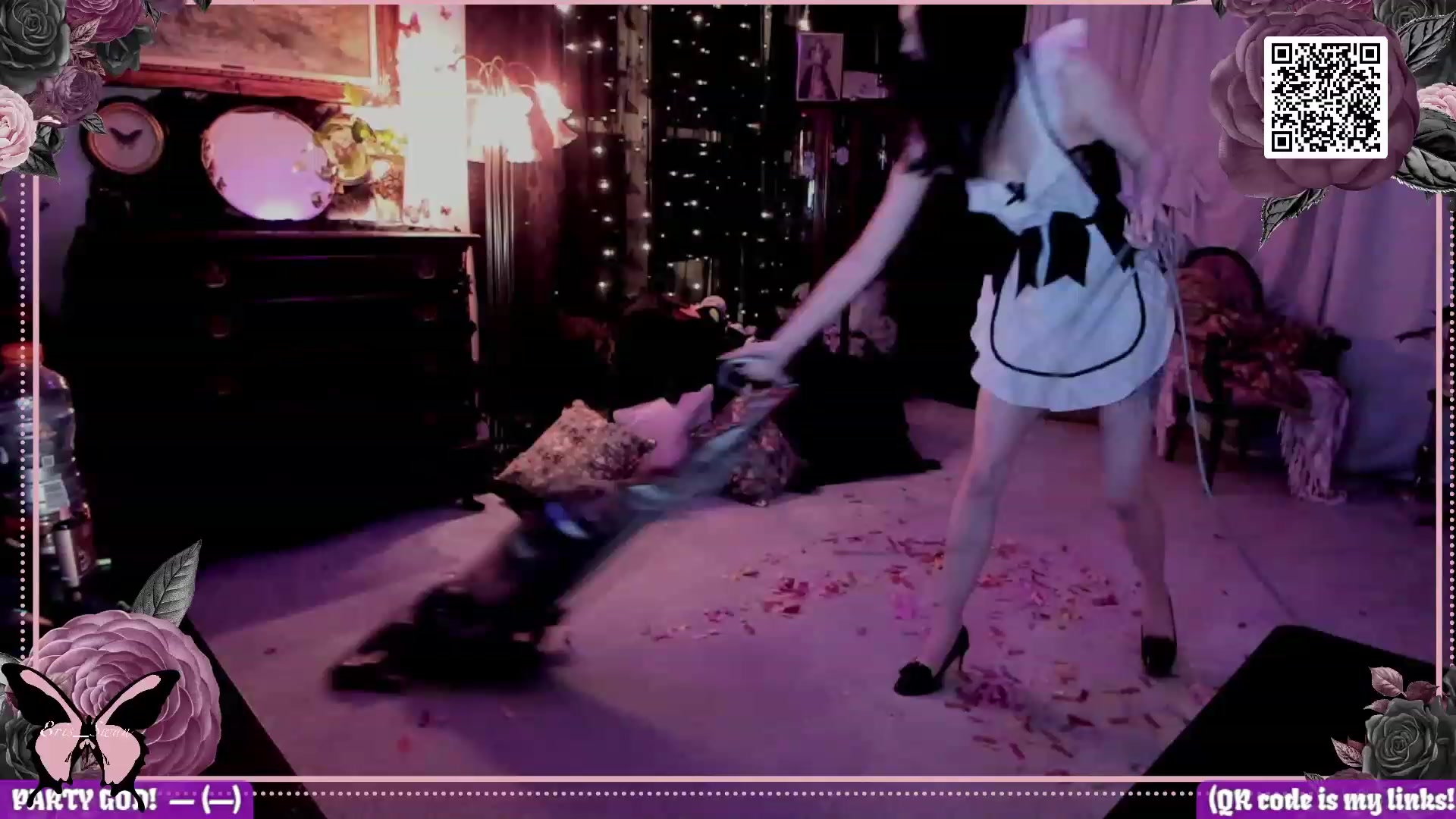 Gallery image thumbnail from Eris_Swan's myfreecams stream on, 03/05/2024, 01:35 image 2 of 20