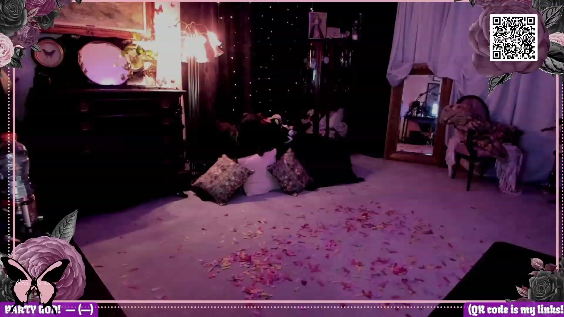 Gallery image thumbnail from Eris_Swan's myfreecams stream on, 03/05/2024, 01:35 image 1 of 20