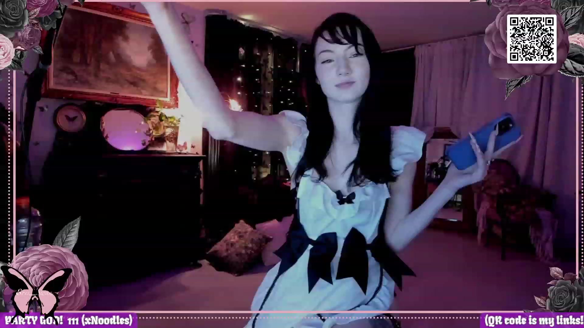 Gallery image thumbnail from Eris_Swan's myfreecams stream on, 03/05/2024, 01:35 image 12 of 20
