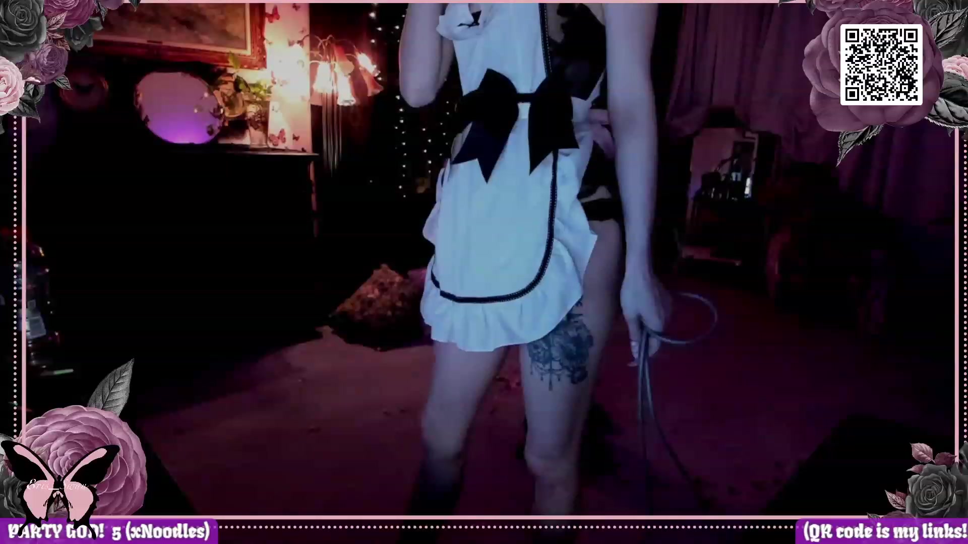 Gallery image thumbnail from Eris_Swan's myfreecams stream on, 03/05/2024, 01:35 image 3 of 20