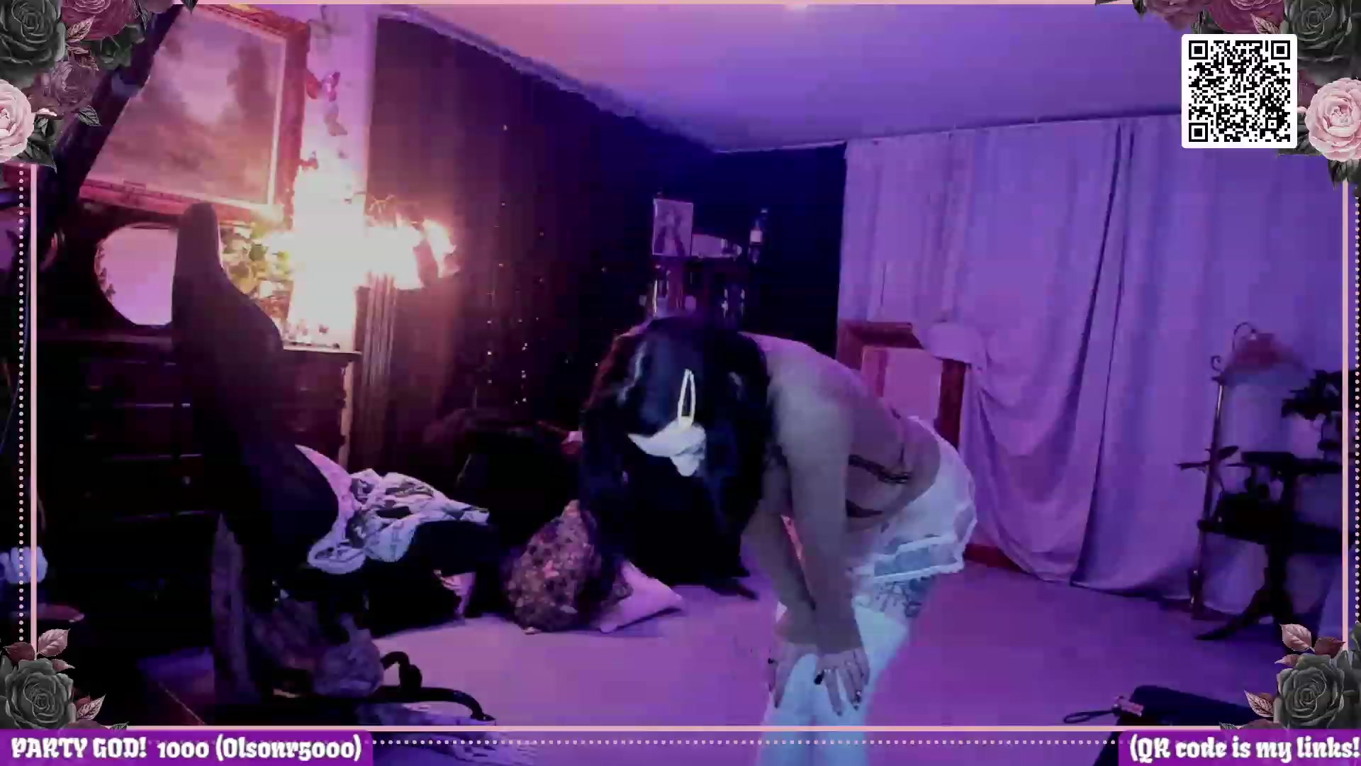 Gallery image thumbnail from Eris_Swan's myfreecams stream on, 03/12/2024, 06:44 image 14 of 20