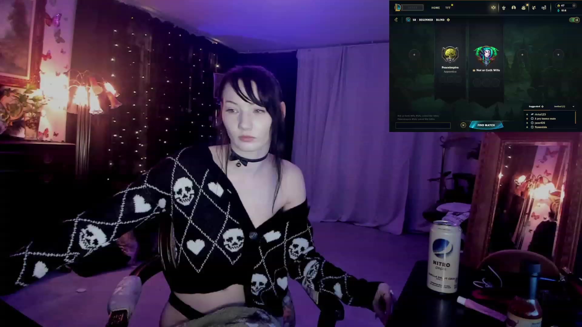Gallery image thumbnail from Eris_Swan's myfreecams stream on, 03/15/2024, 07:21 image 1 of 20