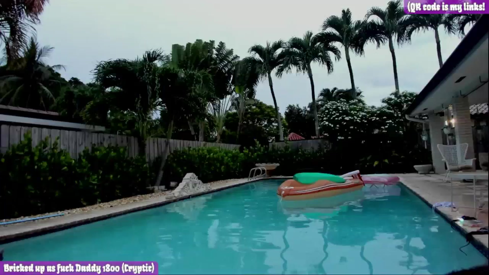 Gallery image thumbnail from Eris_Swan's myfreecams stream on, 06/30/2024, 10:40 image 20 of 20