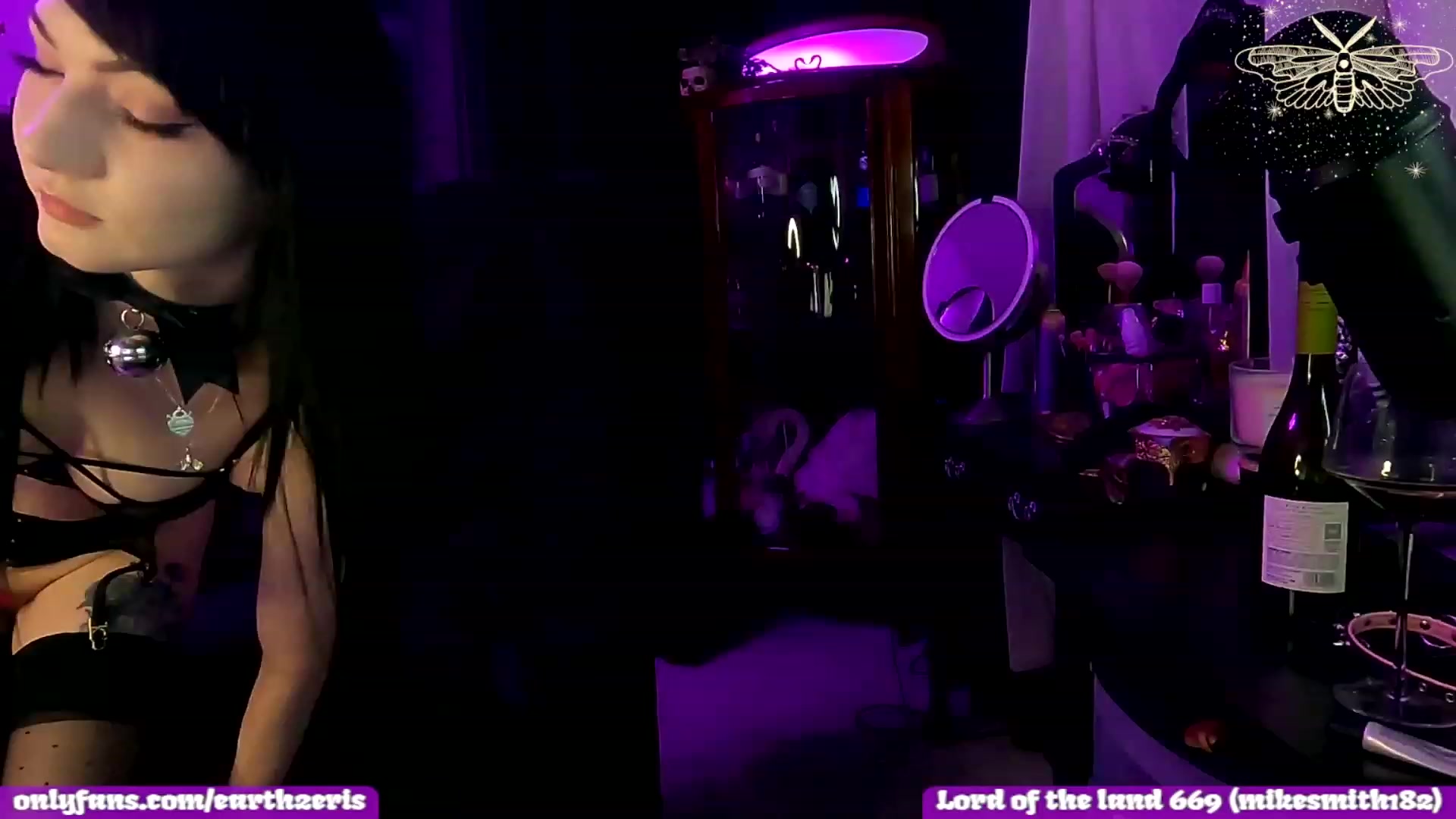 Gallery image thumbnail from Eris_exe's myfreecams stream on, 11/26/2022, 05:31 image 12 of 20
