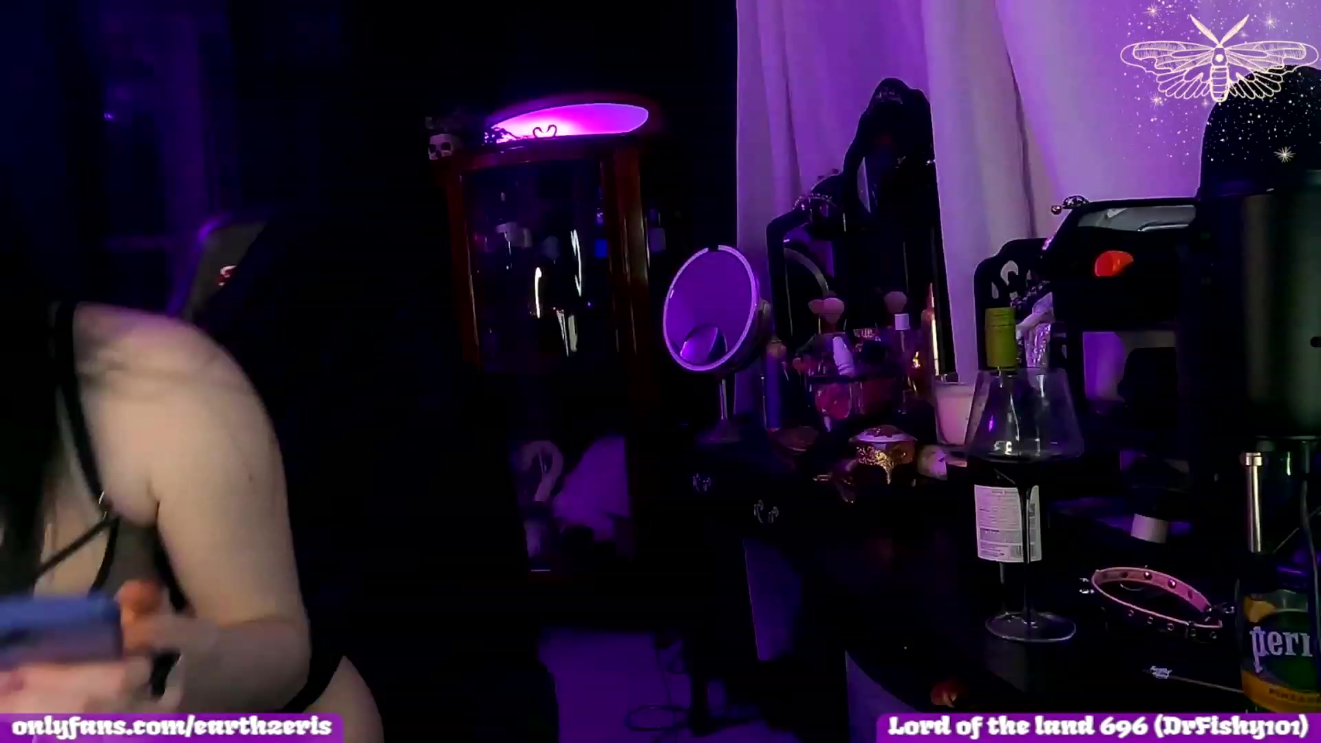 Gallery image thumbnail from Eris_exe's myfreecams stream on, 11/26/2022, 05:31 image 17 of 20