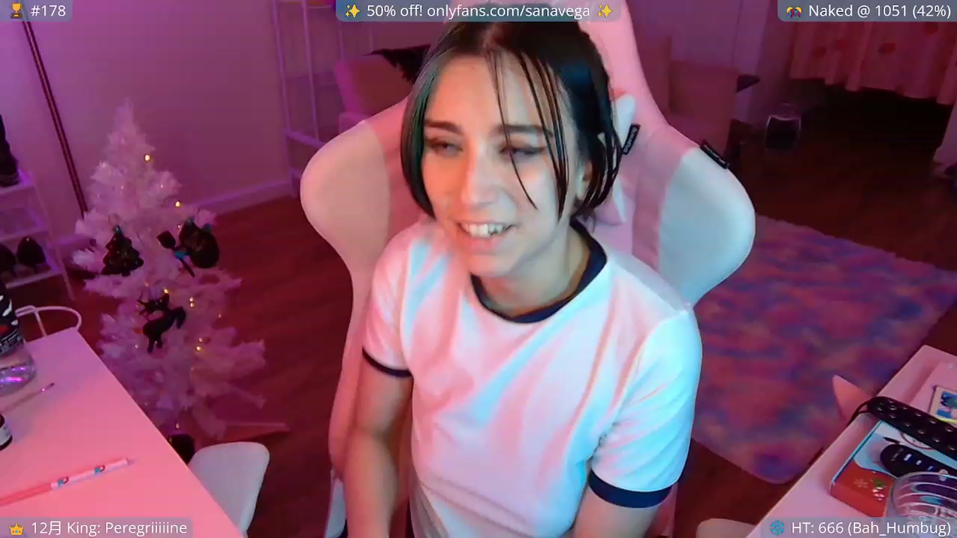 Gallery image thumbnail from EroUkiyo's myfreecams stream on, 12/05/2022, 11:23 image 2 of 20