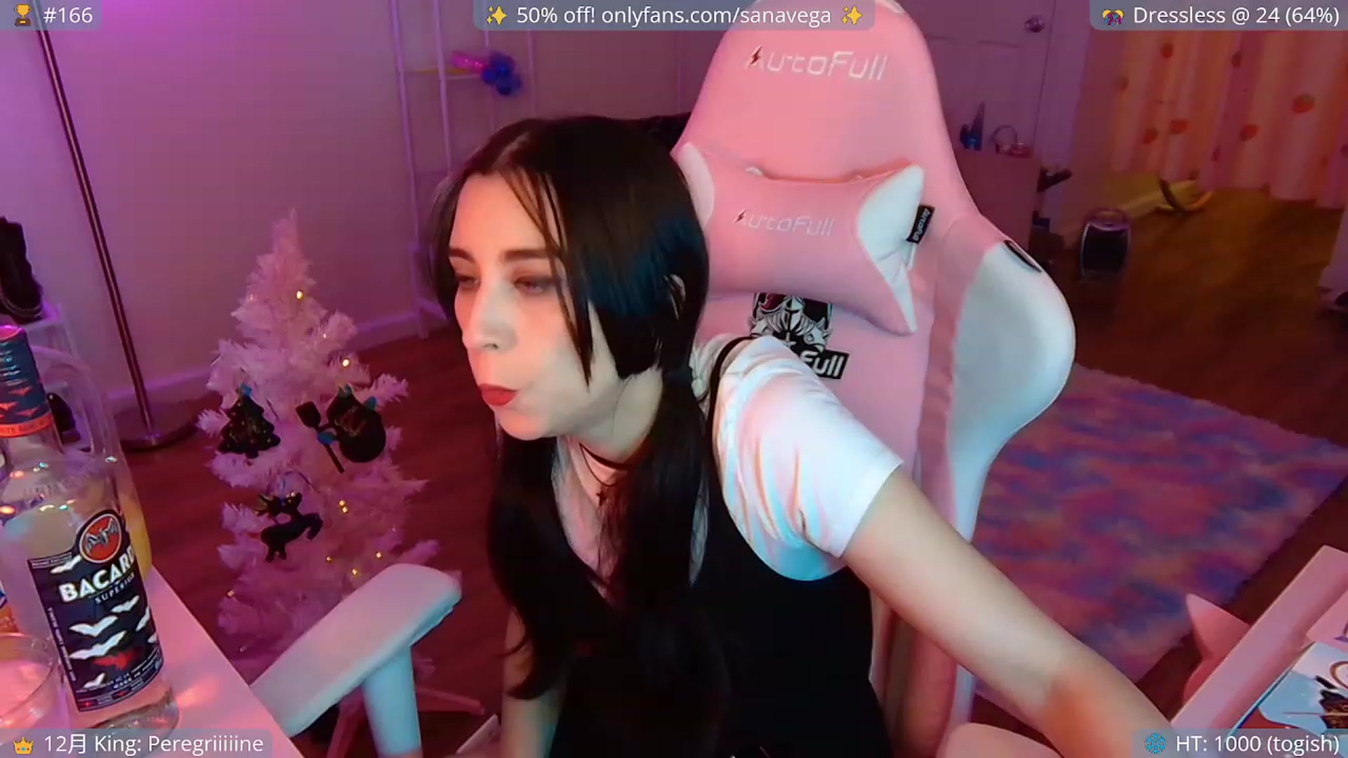 Gallery image thumbnail from EroUkiyo's myfreecams stream on, 12/06/2022, 09:36 image 3 of 20