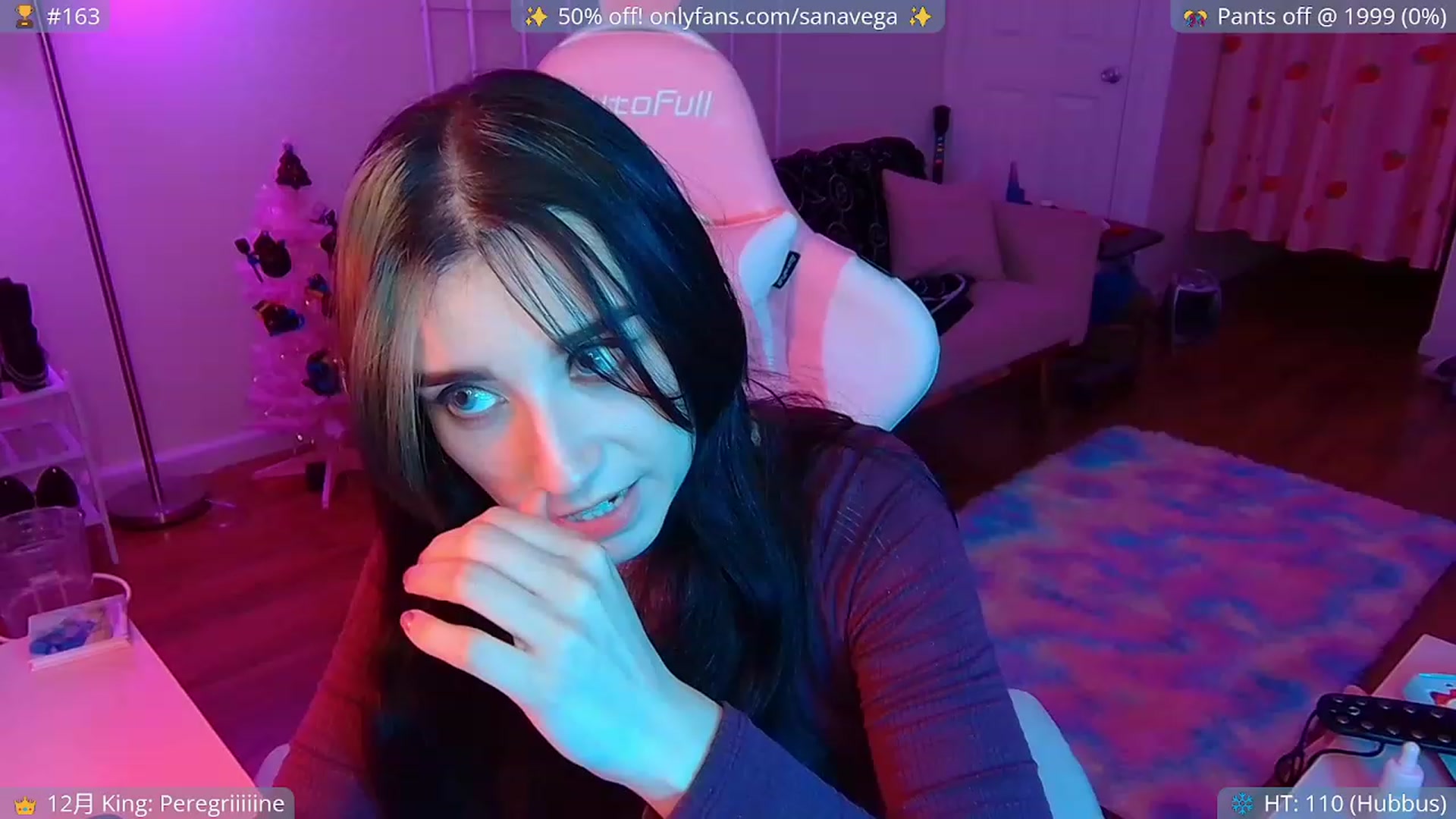 Gallery image thumbnail from EroUkiyo's myfreecams stream on, 12/08/2022, 03:47 image 3 of 20