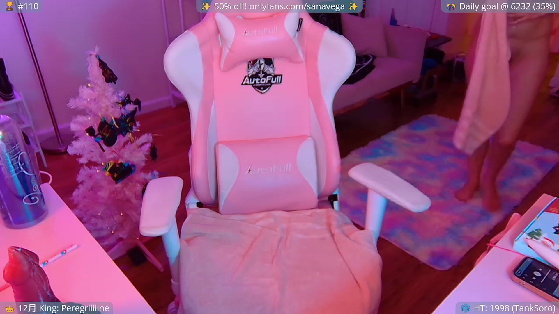 Gallery image thumbnail from EroUkiyo's myfreecams stream on, 12/08/2022, 07:26 image 7 of 20
