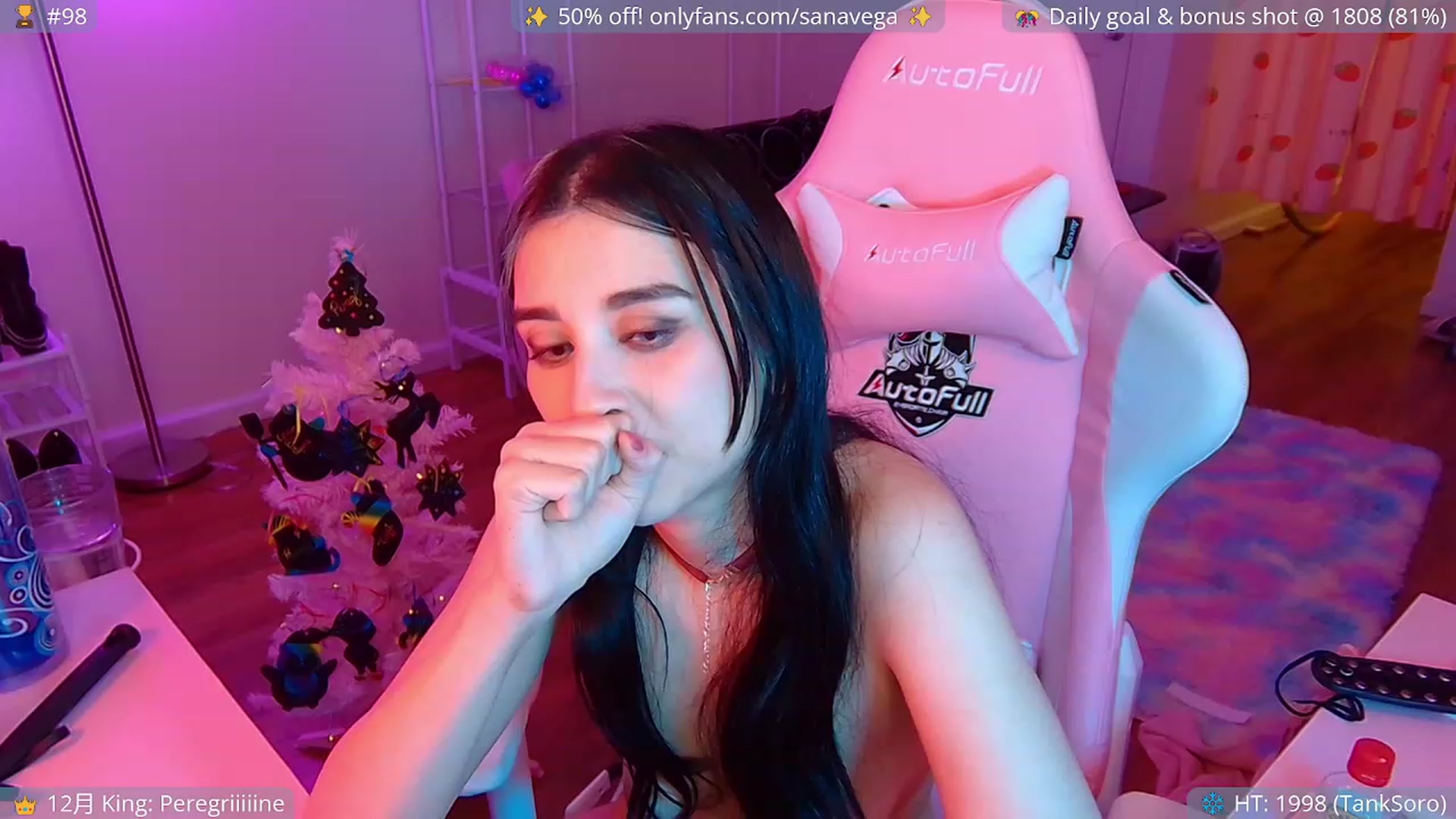 Gallery image thumbnail from EroUkiyo's myfreecams stream on, 12/08/2022, 08:03 image 3 of 20