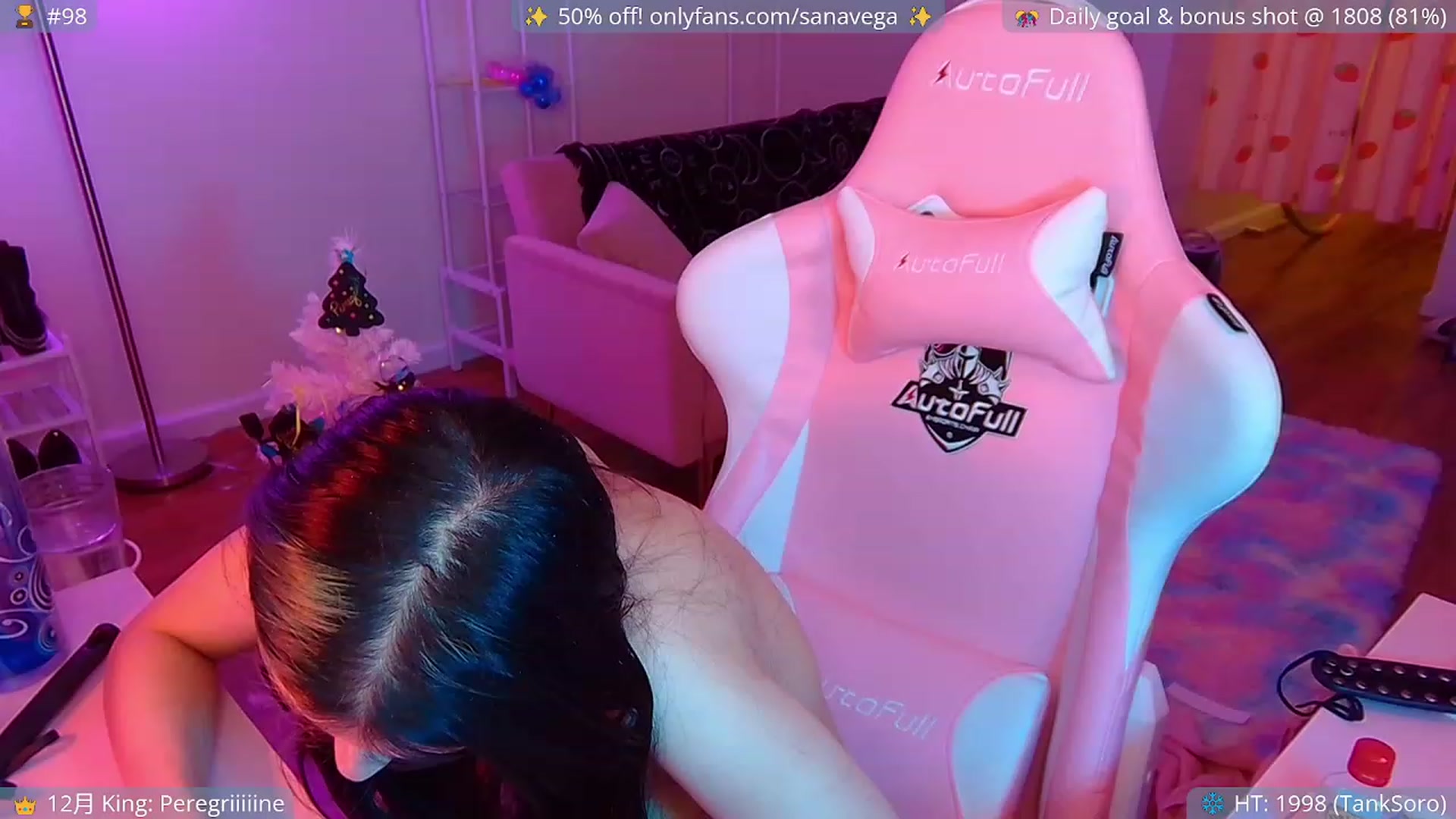 Gallery image thumbnail from EroUkiyo's myfreecams stream on, 12/08/2022, 08:03 image 12 of 20
