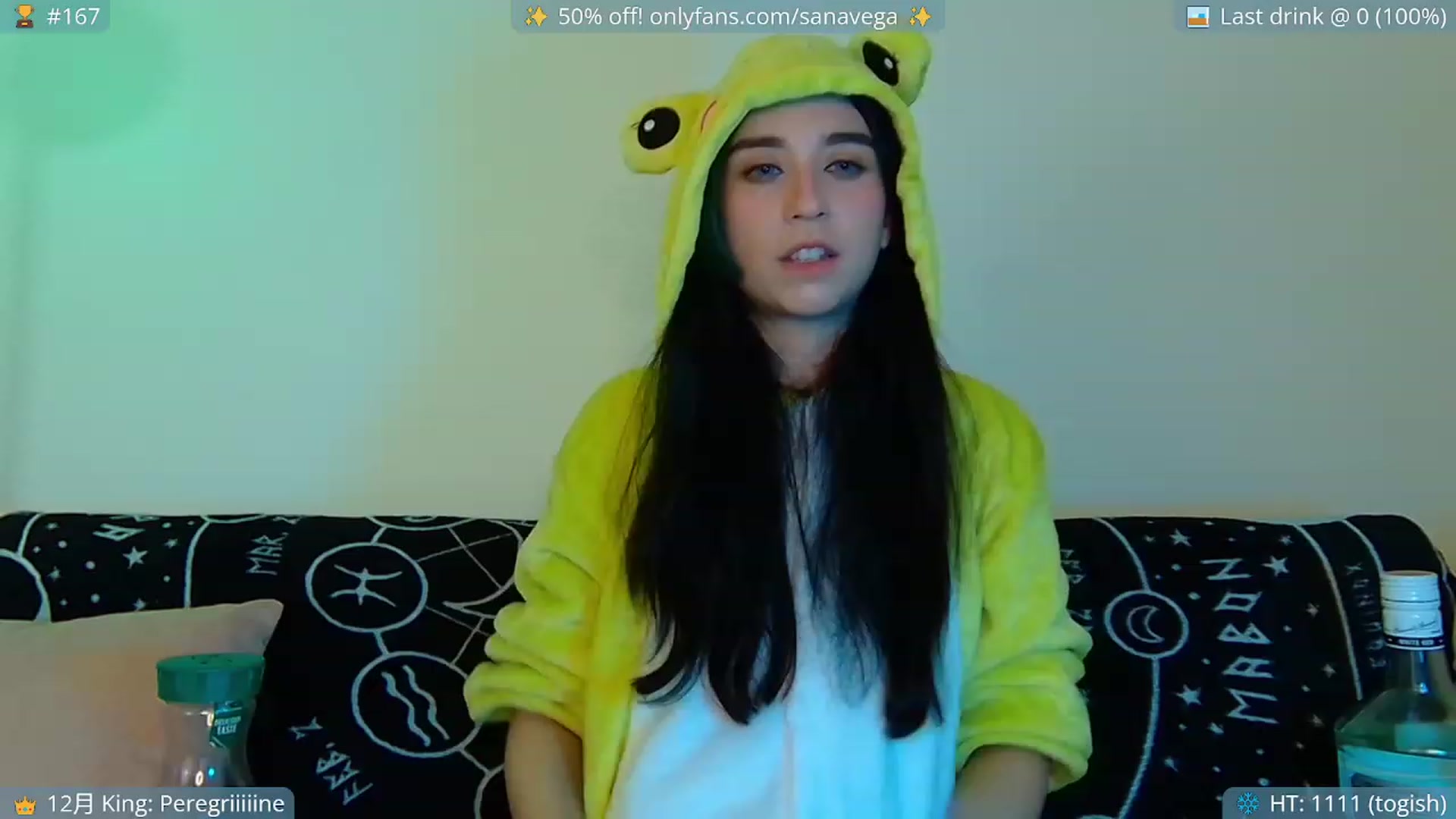 Gallery image thumbnail from EroUkiyo's myfreecams stream on, 12/15/2022, 05:44 image 12 of 20