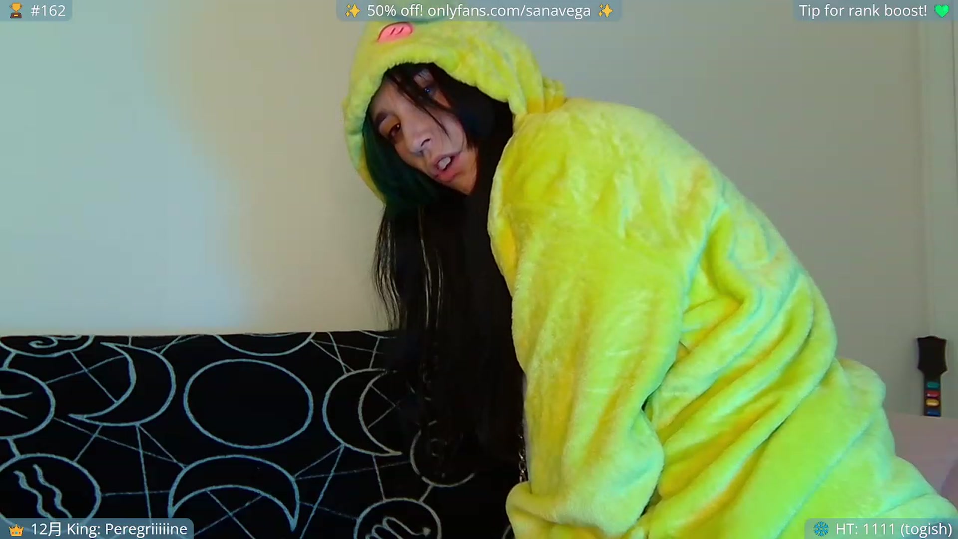 Gallery image thumbnail from EroUkiyo's myfreecams stream on, 12/15/2022, 08:51 image 13 of 20